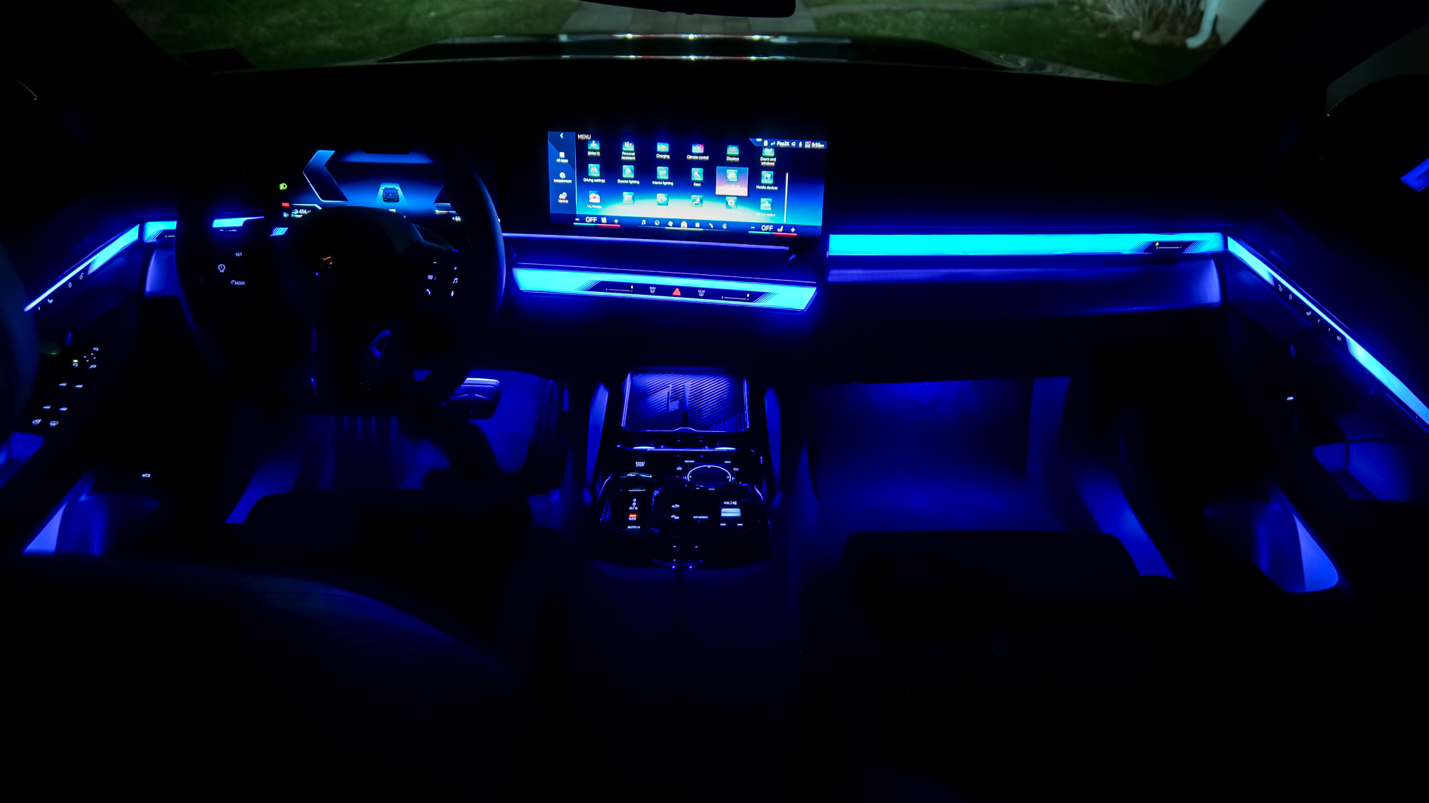 סקירת BMW 550e 2026.