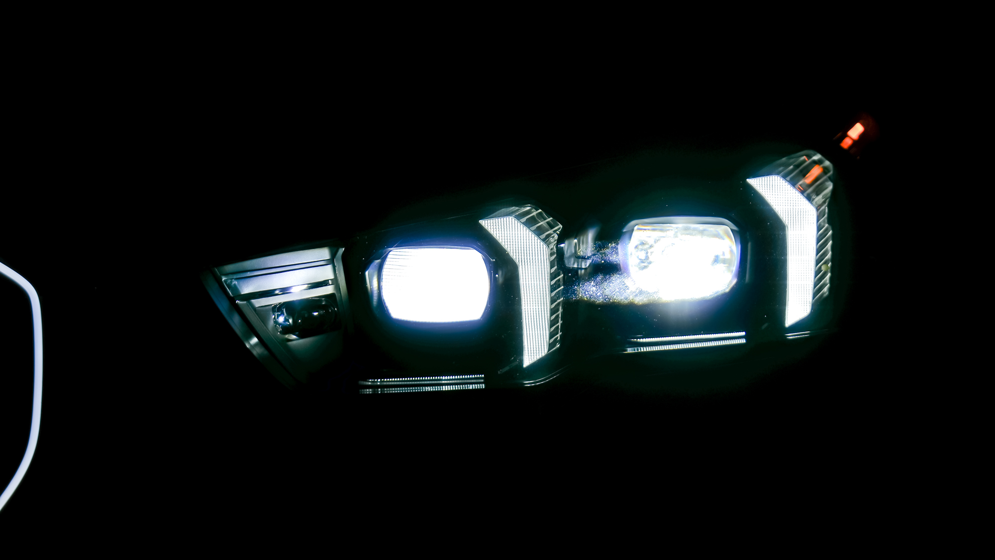 סקירת BMW 550e 2026.