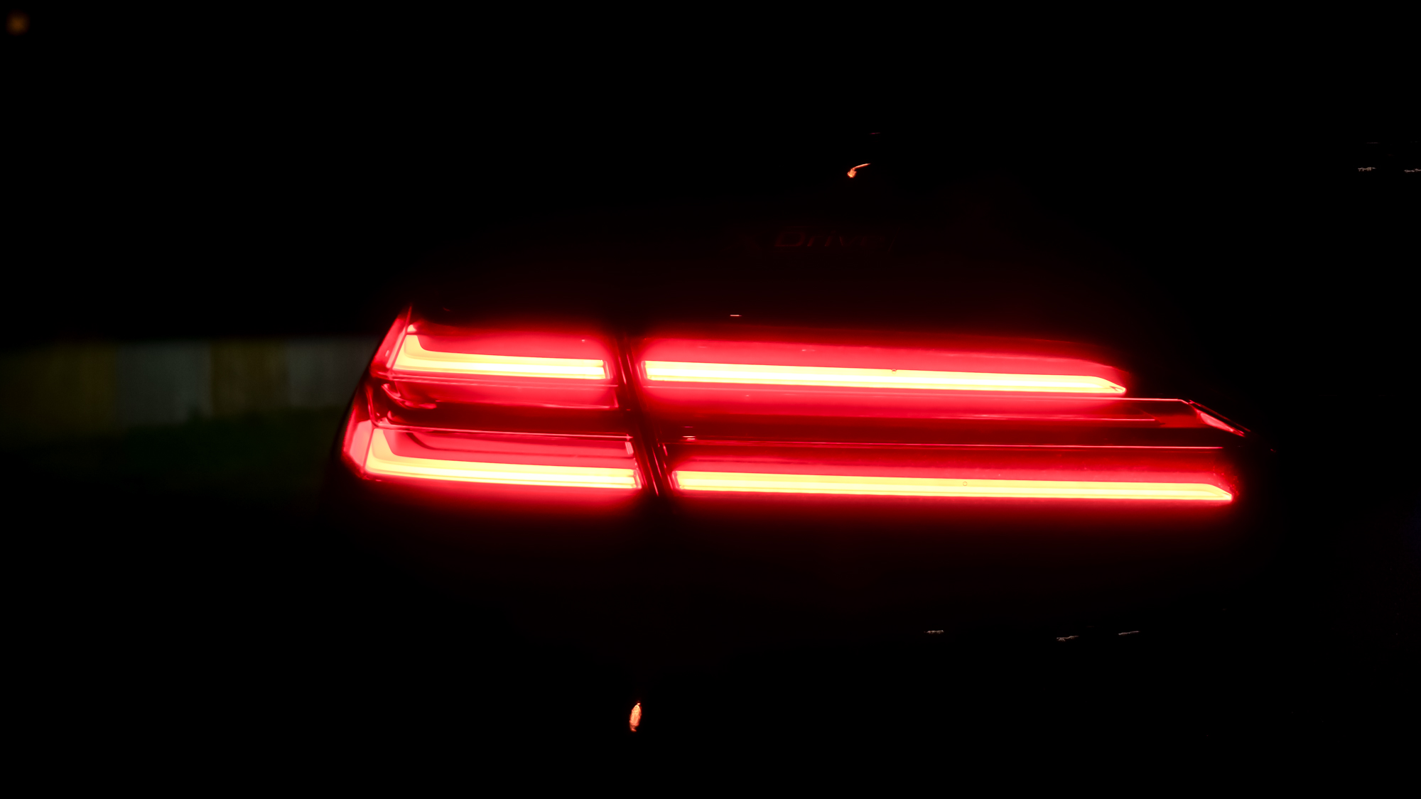 סקירת BMW 550e 2026.