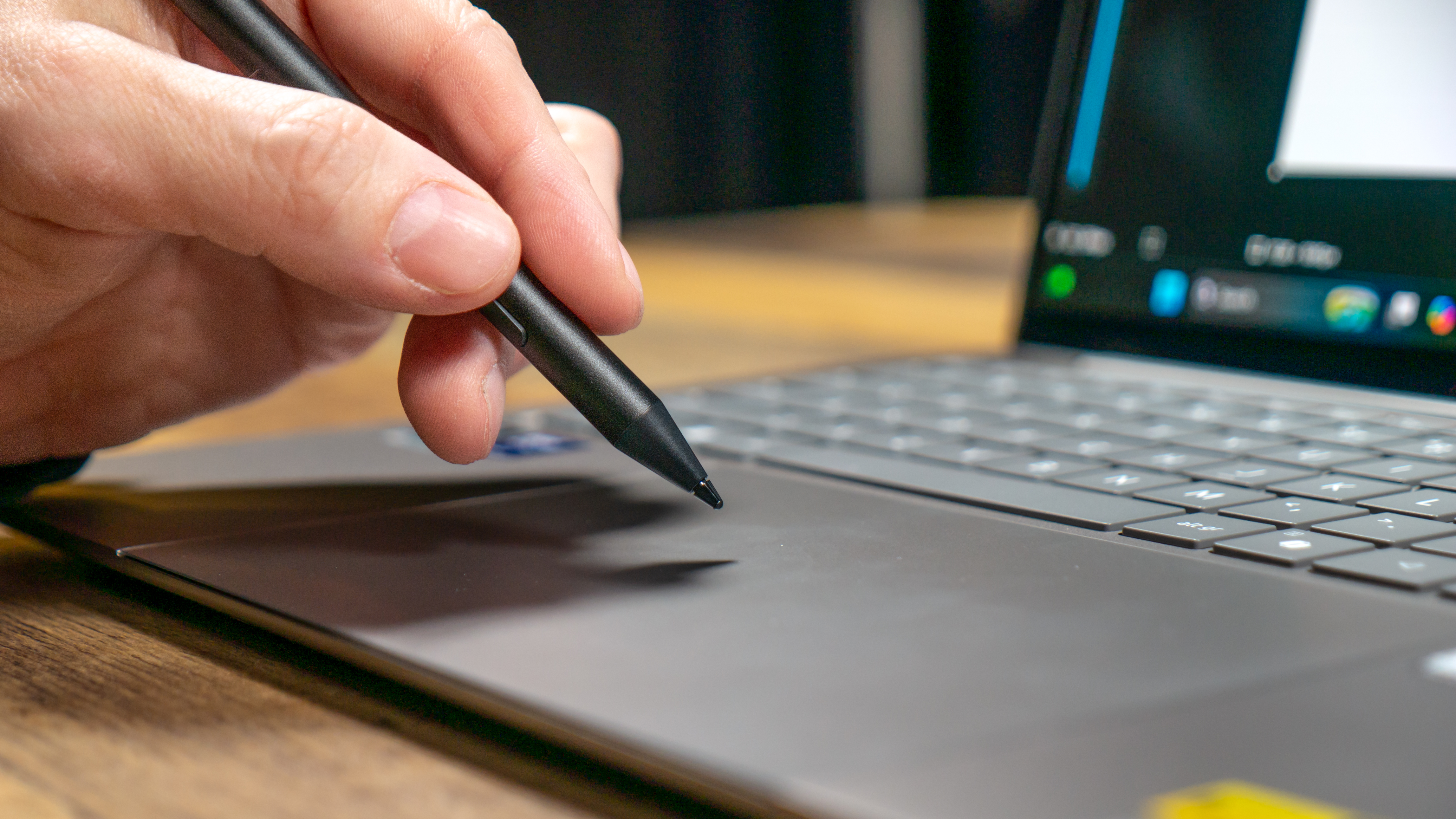 חרט Acer Swift 16 AI (2026).