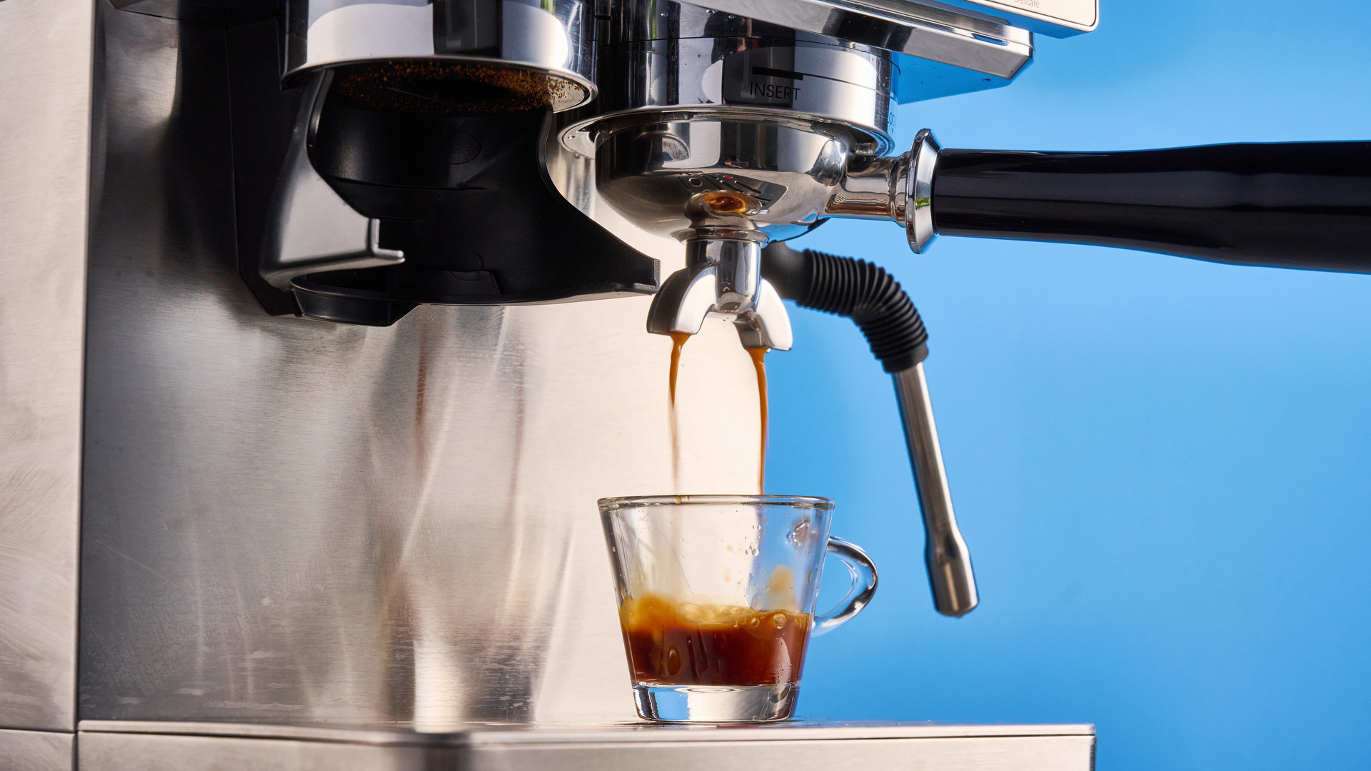 מכונת אספרסו משעועית מרנזה מסוג casabrews עם מטחנה מובנית