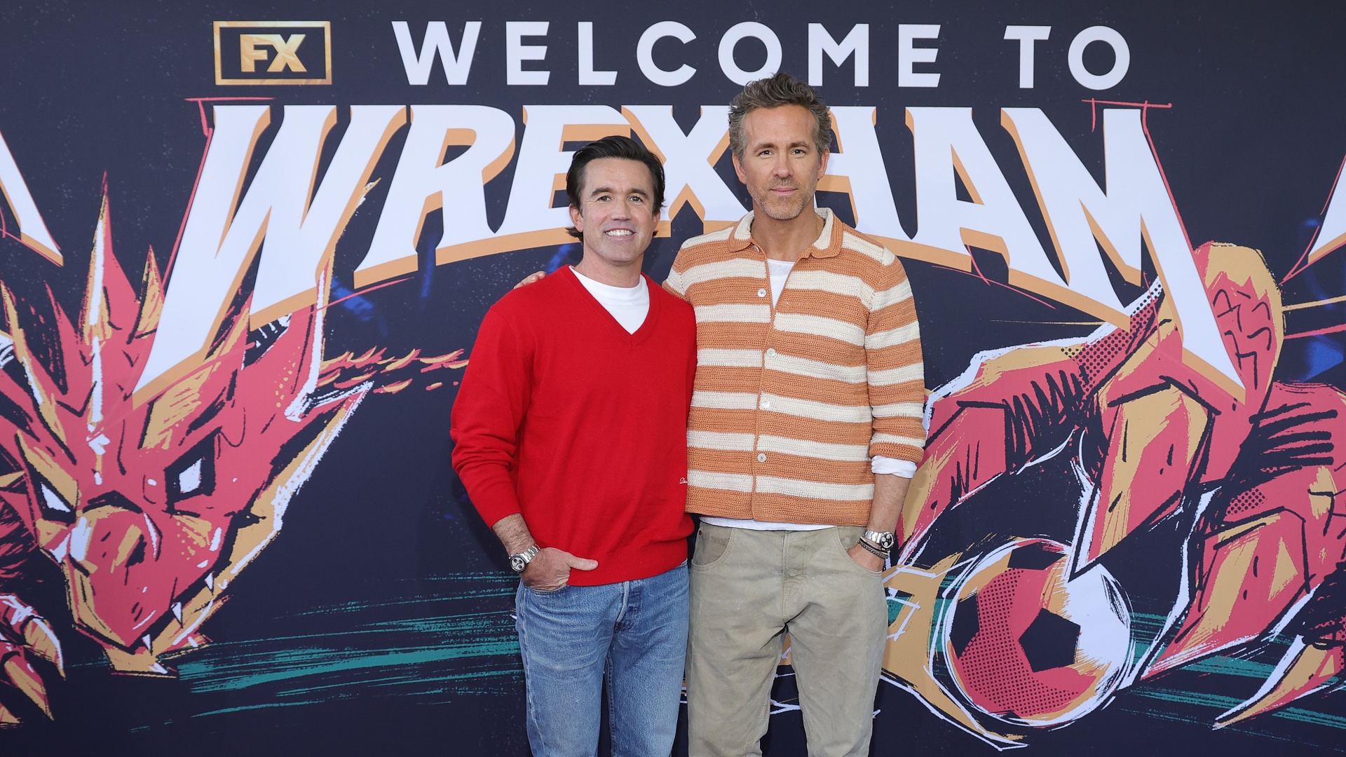 רוב מק'להני וריאן ריינולדס באירוע שטיח אדום לקידום FX&rsquos Welcome to Wrexham