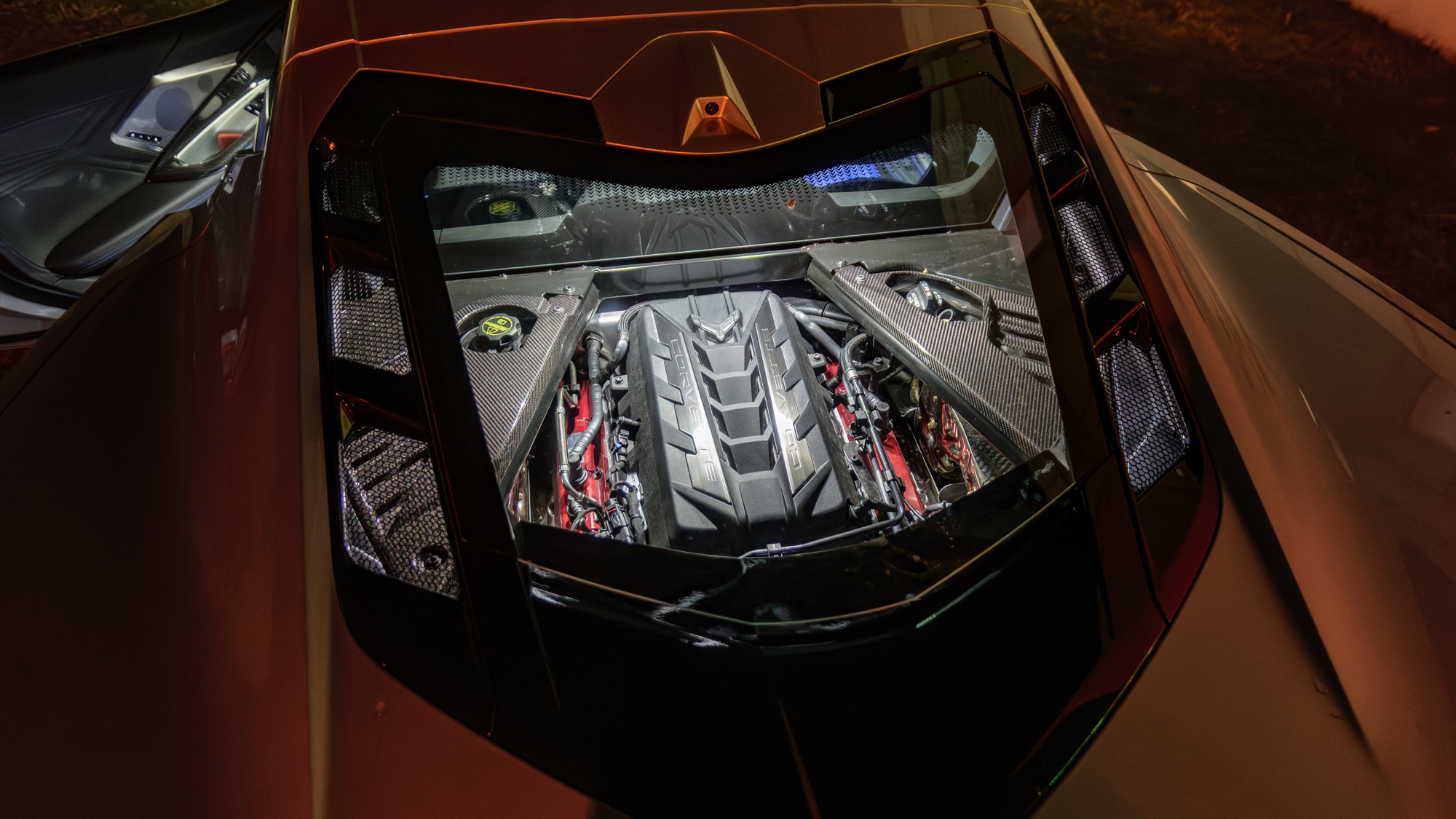 סקירת שברולט קורבט E-Ray 2026.