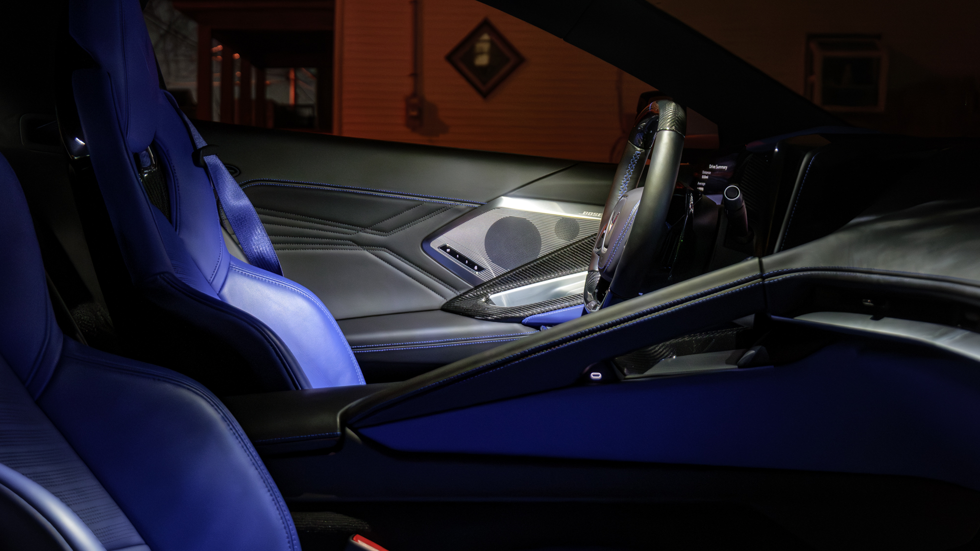 סקירת שברולט קורבט E-Ray 2026.