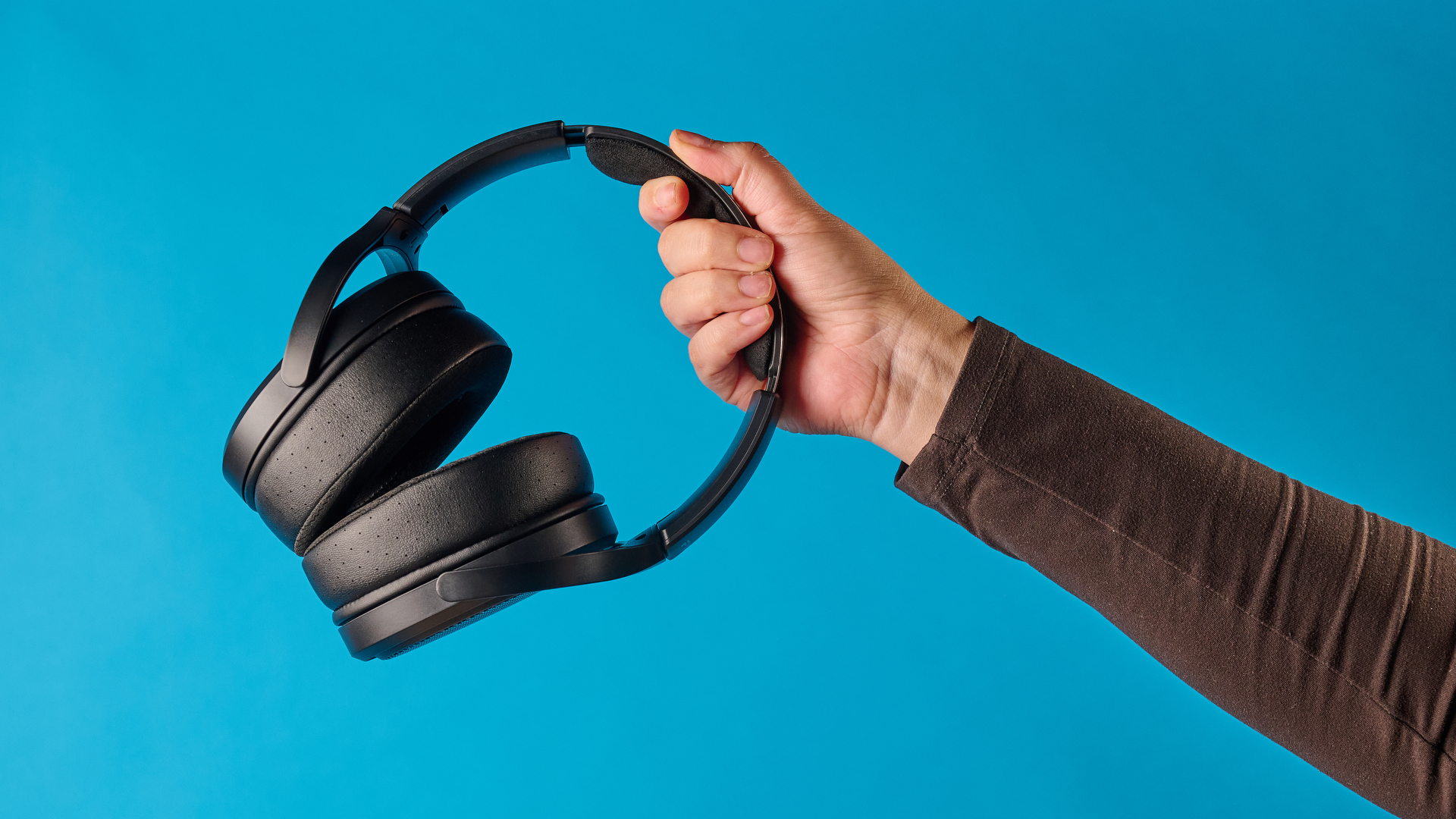 ה-fiio jt7 אוזניות מישוריות מגנטיות פתוחות אוזניות אודיופיל בצבע שחור
