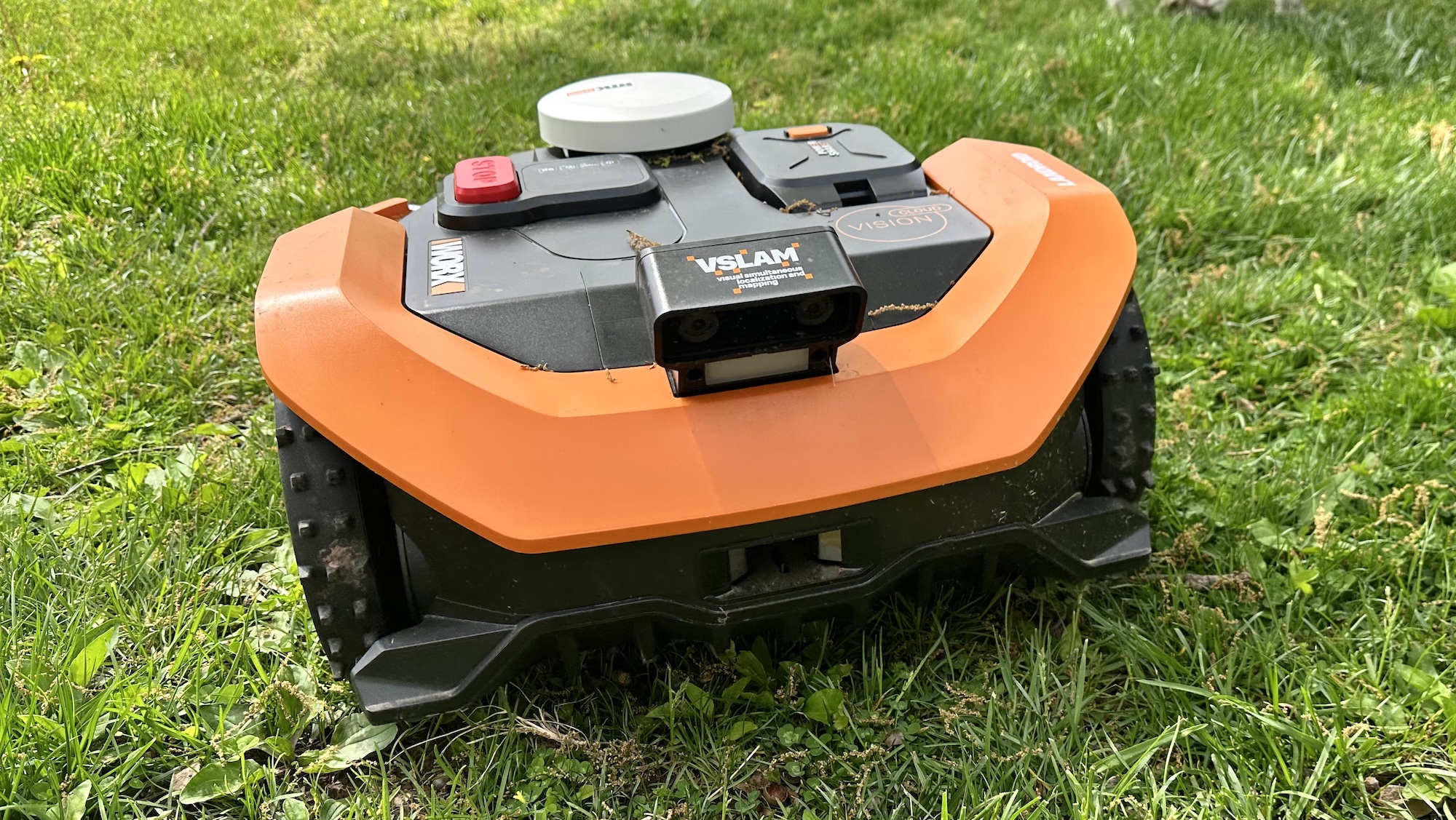מכסחת דשא רובוטית Worx Landroid Vision Cloud