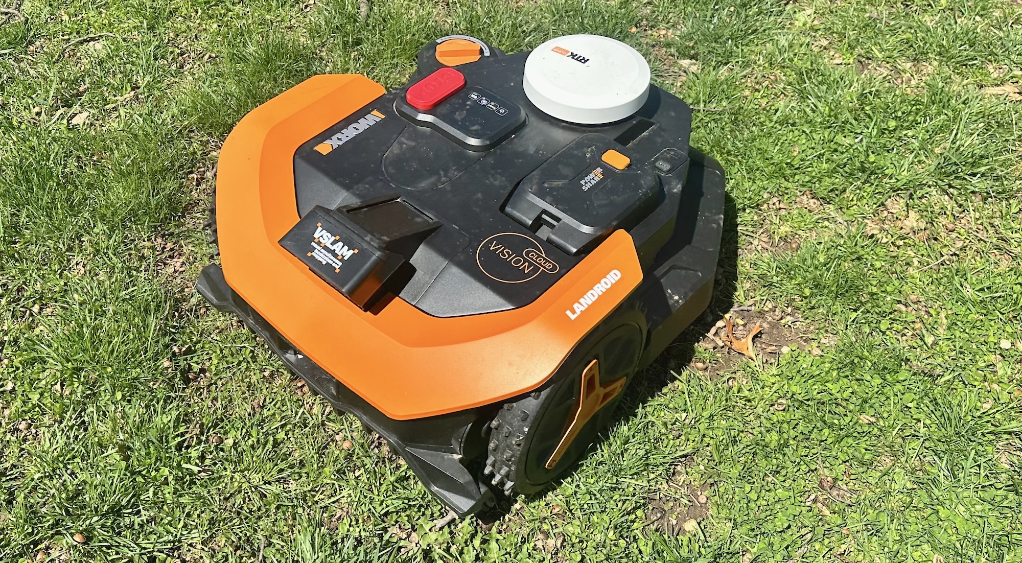 מכסחת דשא רובוטית Worx Landroid Vision Cloud