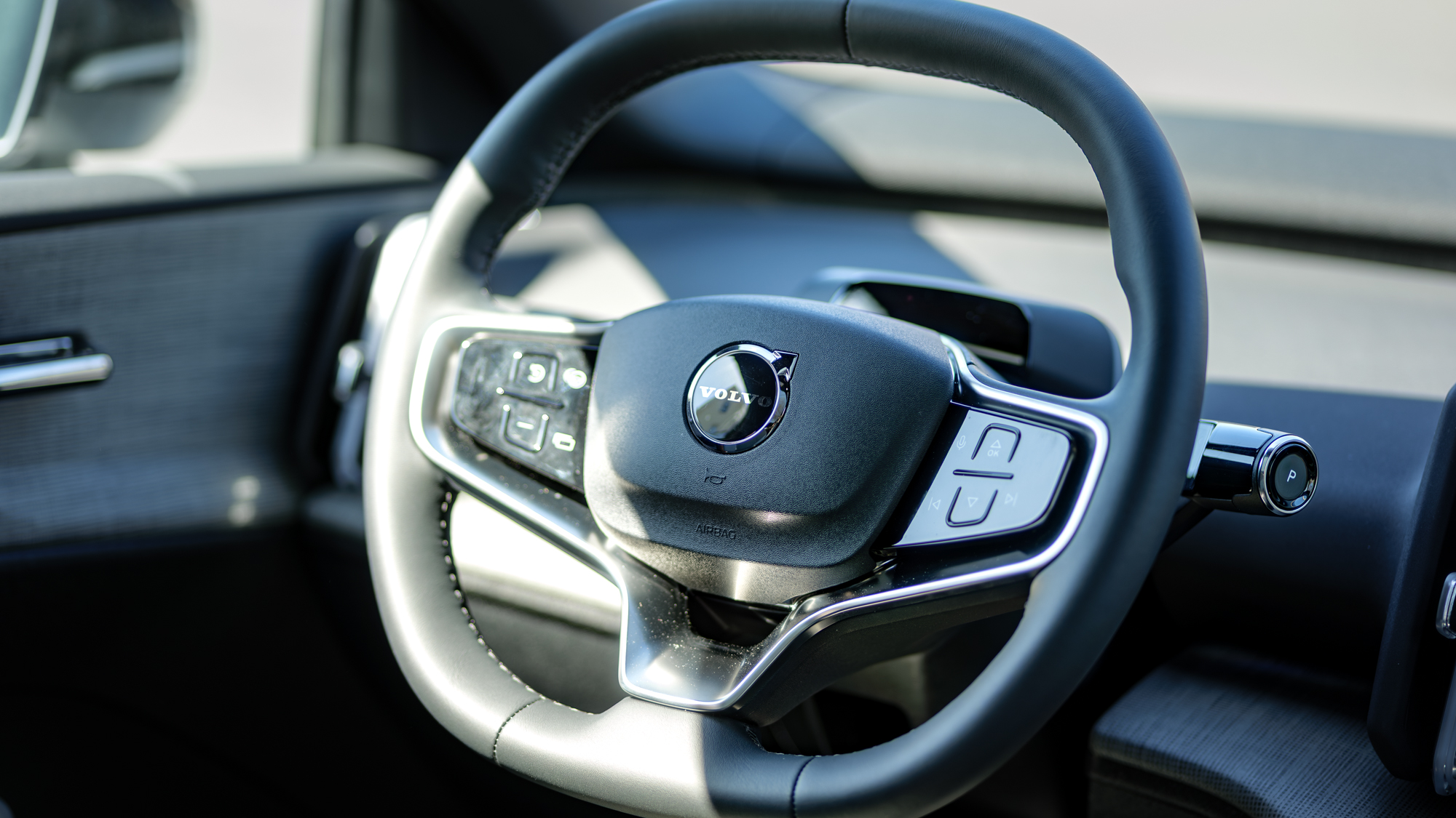 סקירת Volvo EX30 לשנת 2026.