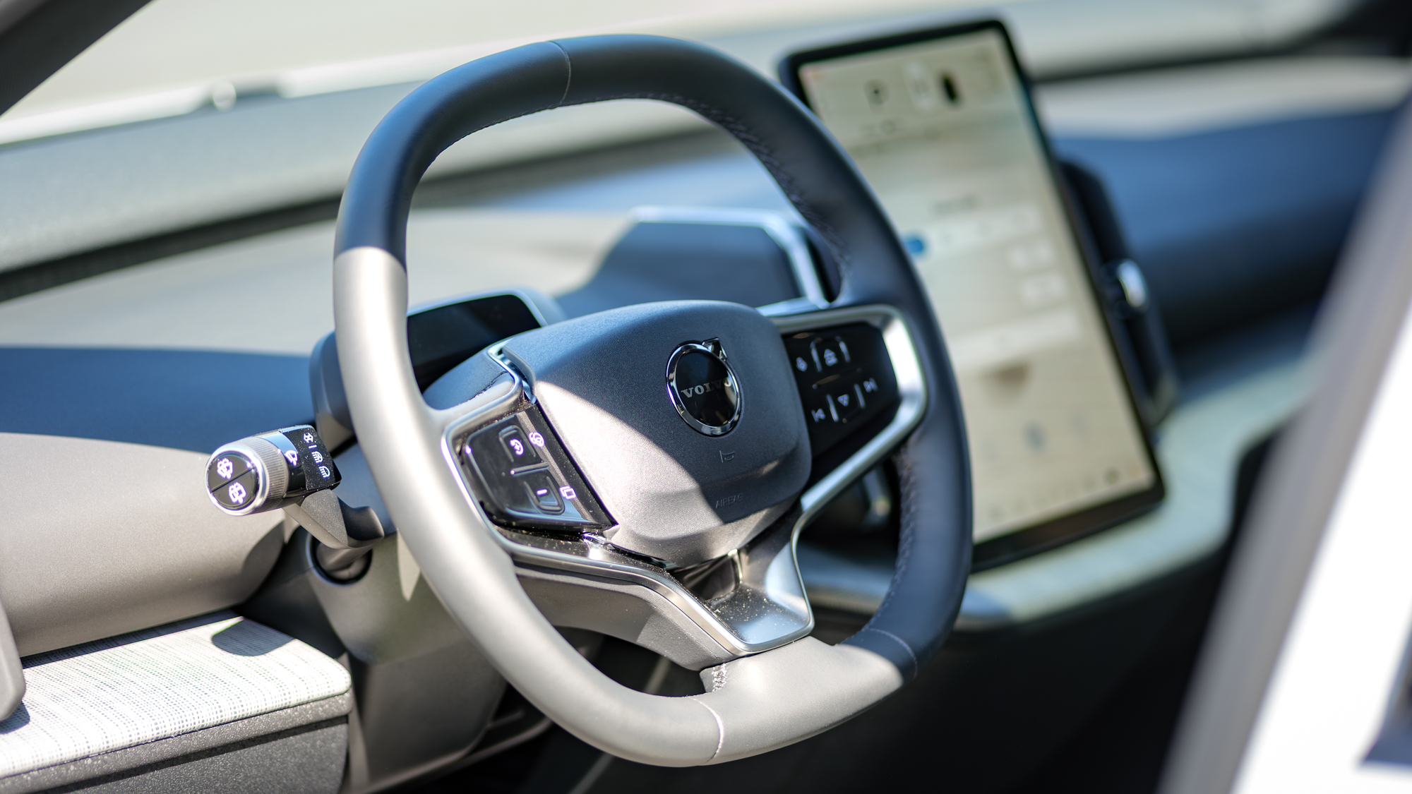 סקירת Volvo EX30 לשנת 2026.