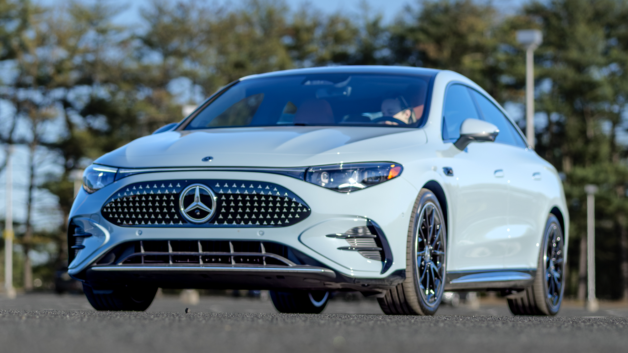 סקירת מרצדס בנץ CLA 250+ 2027.