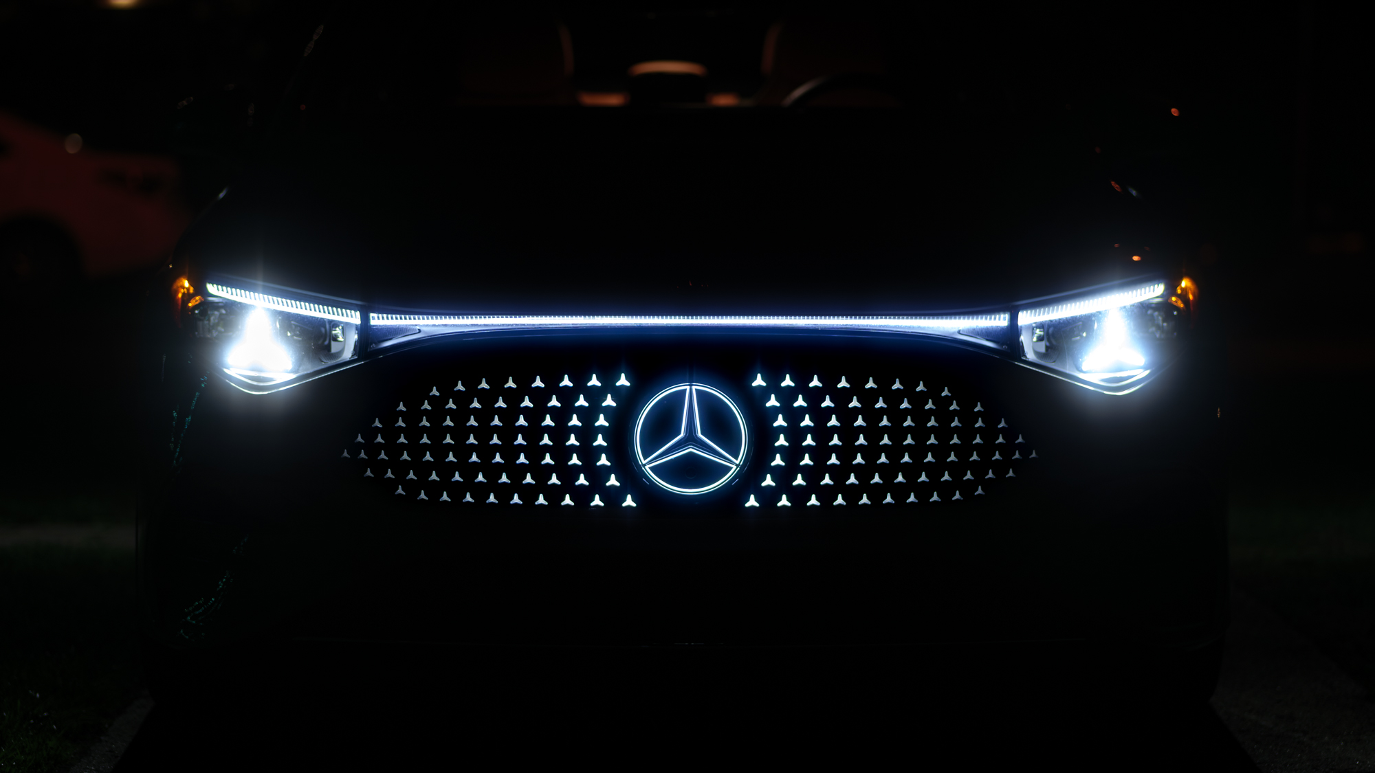 סקירת מרצדס בנץ CLA 250+ 2027.