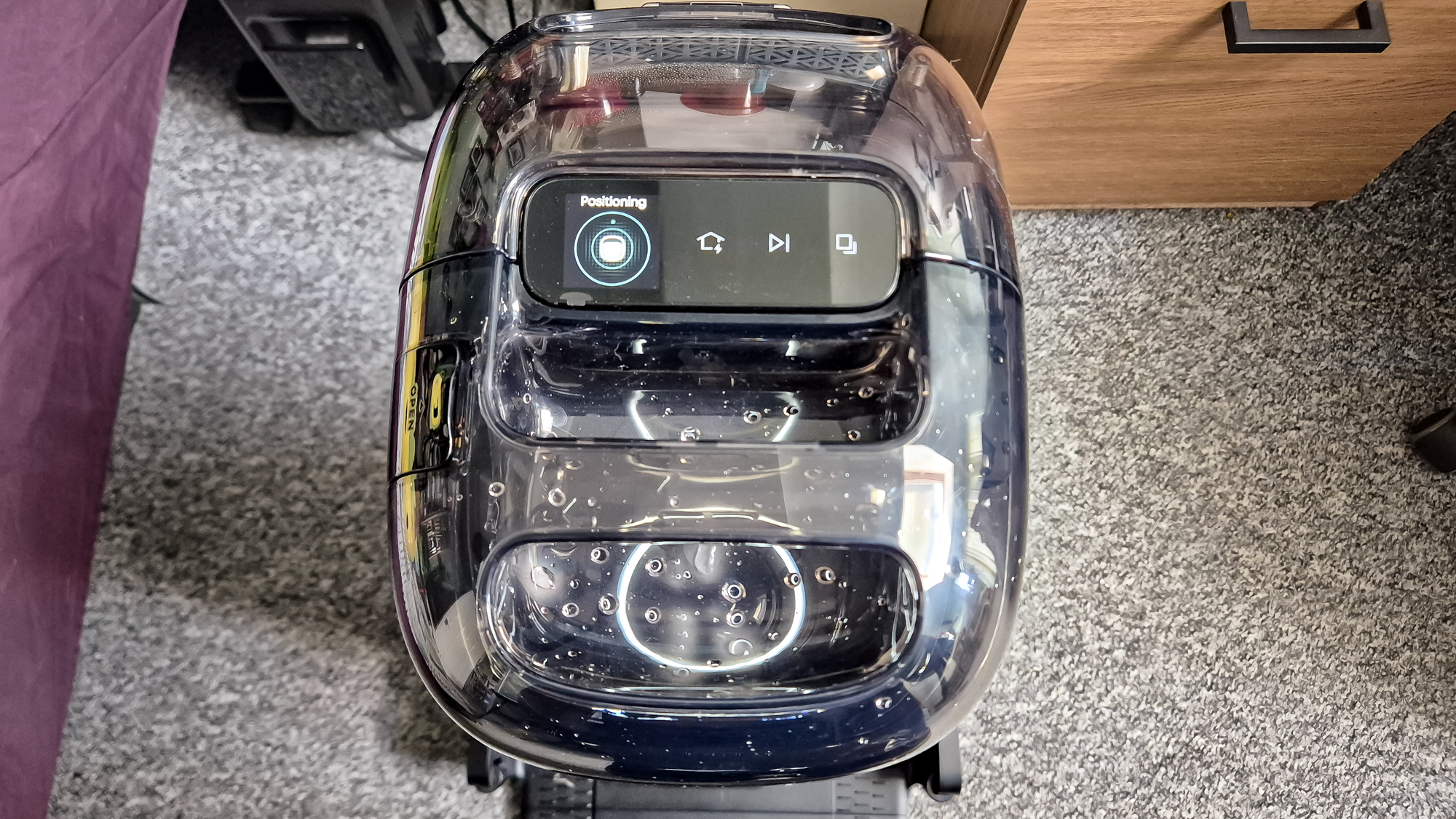 Eufy Omni S2 מבט מלמעלה