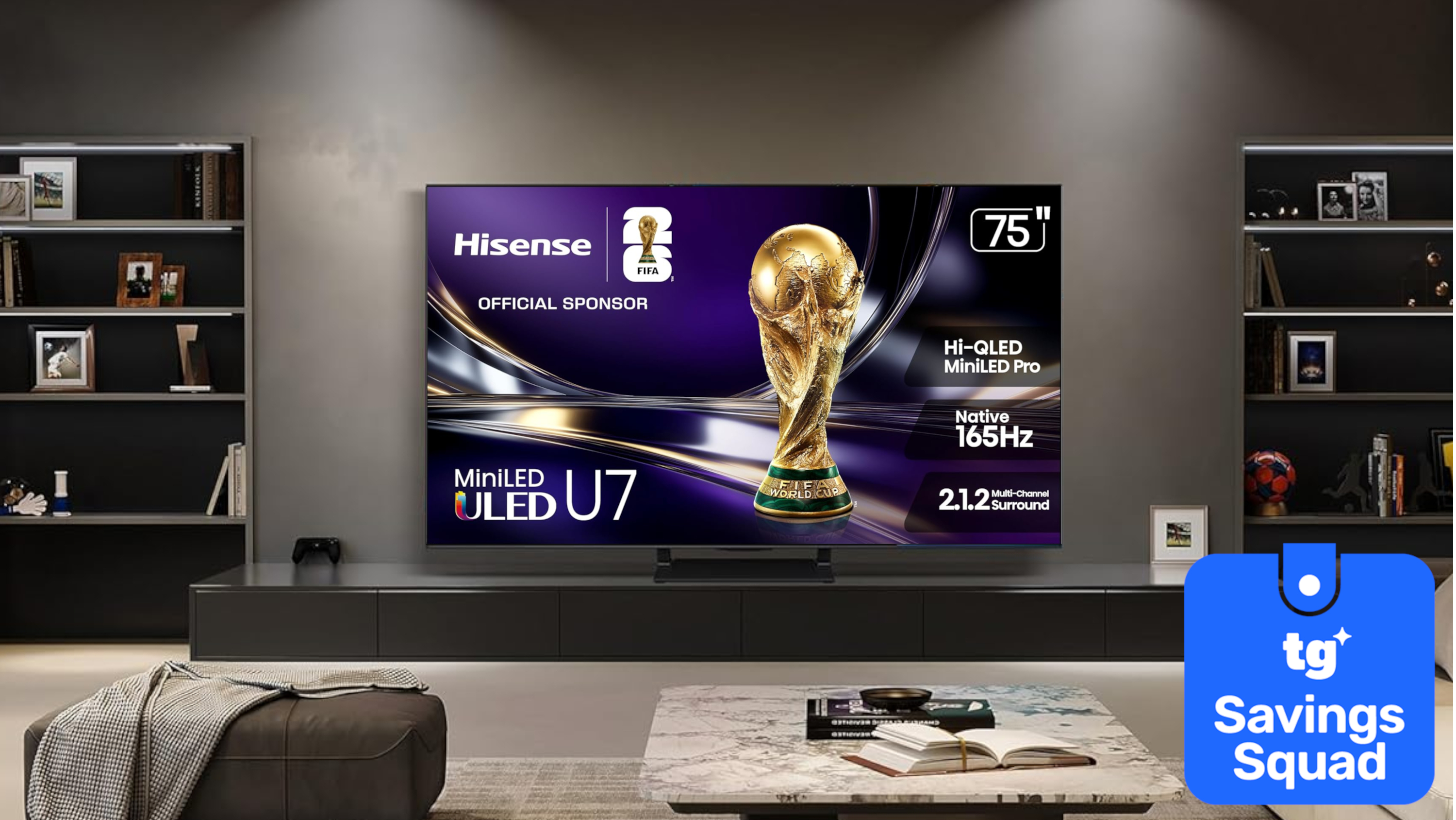 טלוויזיית ה-Hisense U75QG Mini-LED מציגה את גביע גביע העולם בסלון מודרני