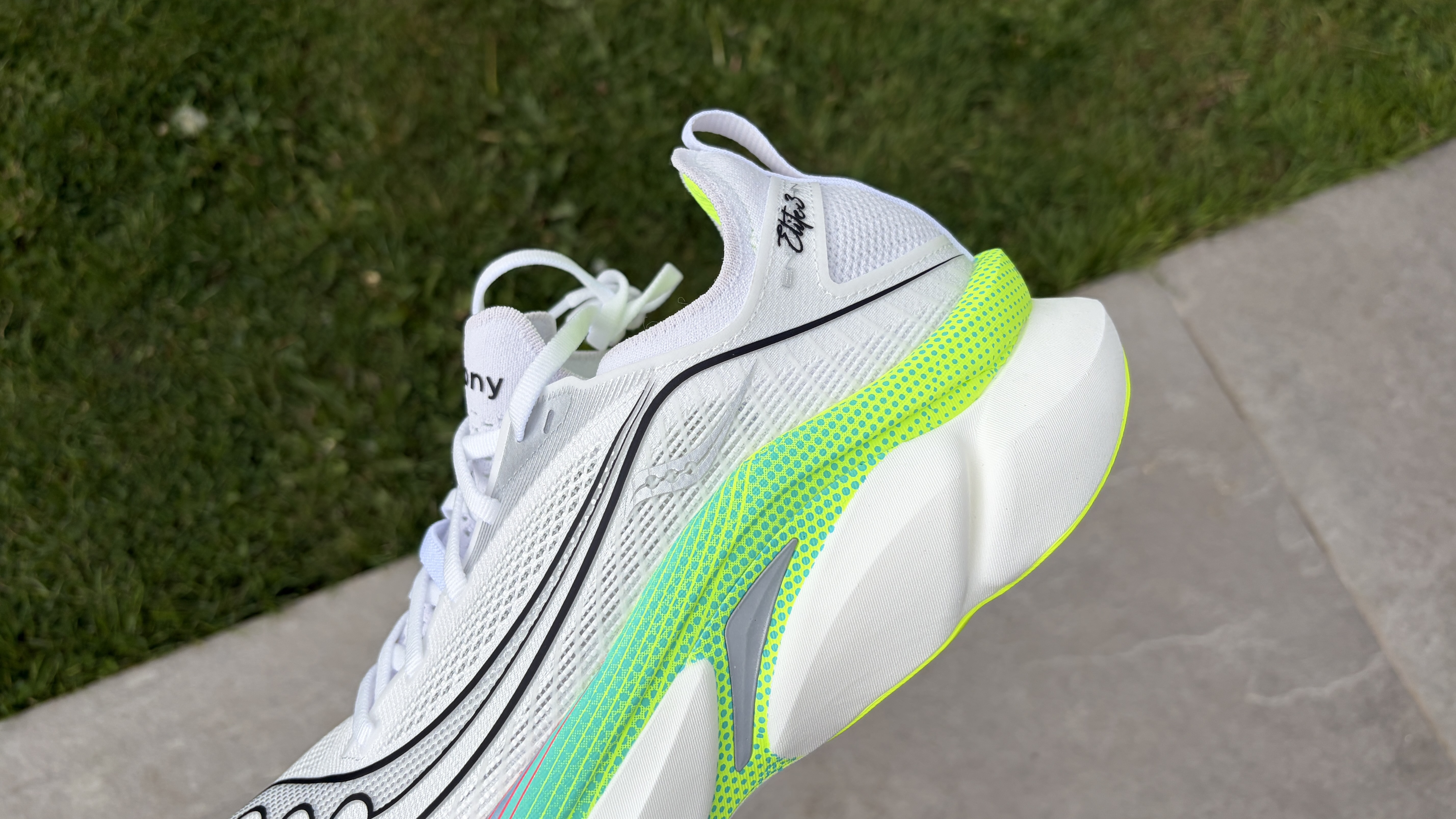 Saucony Endorphin Elite 3