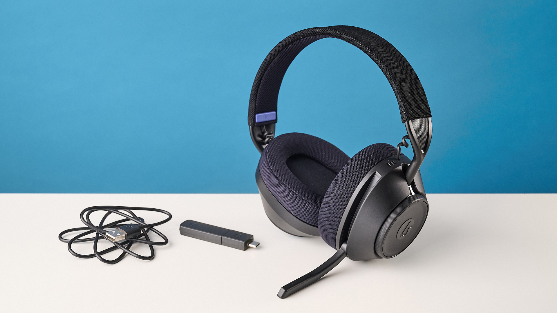 אוזניות גיימינג PowerA LucidSound LS500 בצבע שחור