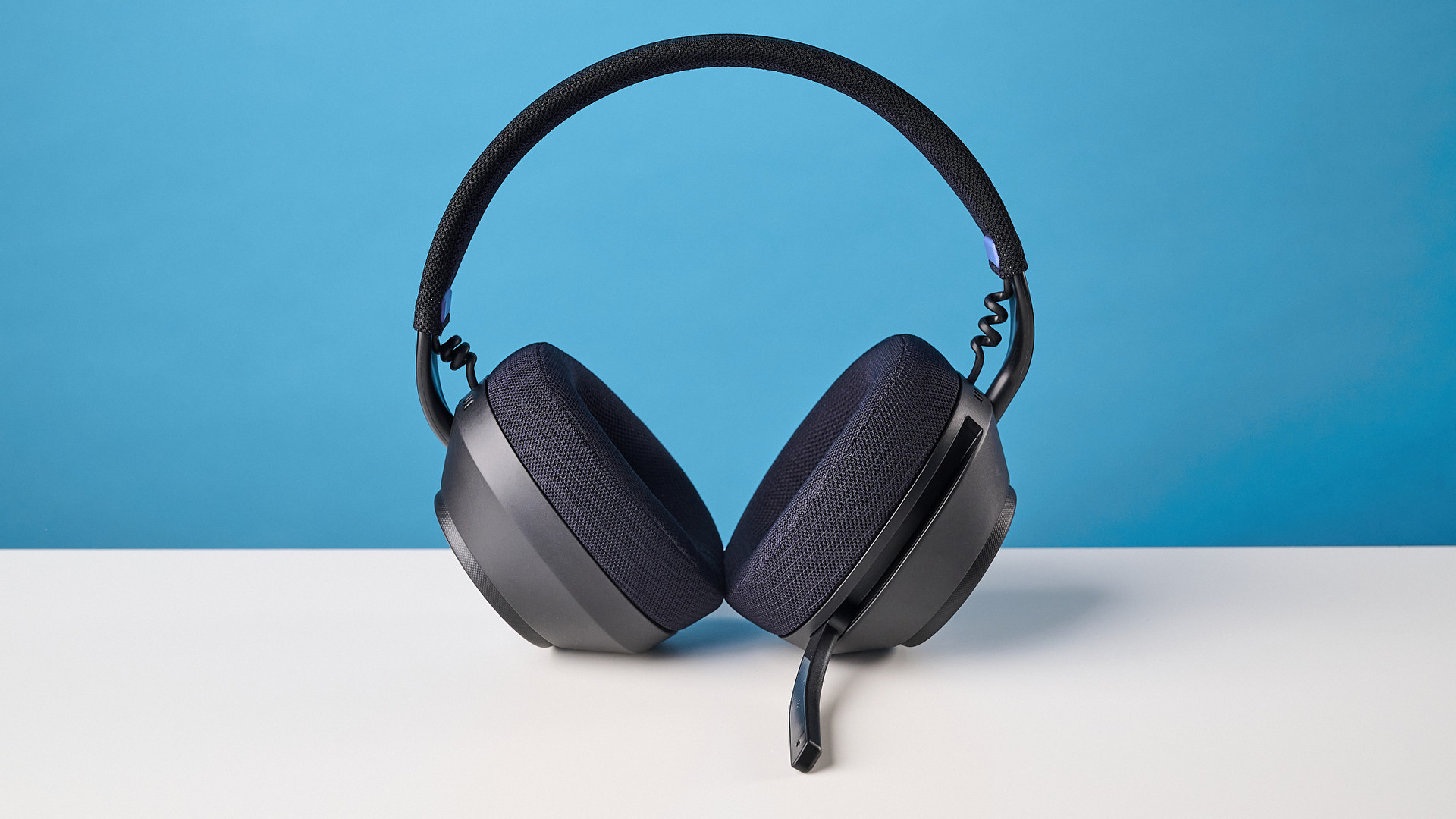 אוזניות גיימינג PowerA LucidSound LS500 בצבע שחור