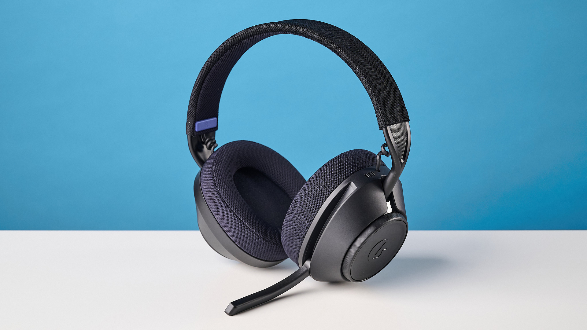 אוזניות גיימינג PowerA LucidSound LS500 בצבע שחור
