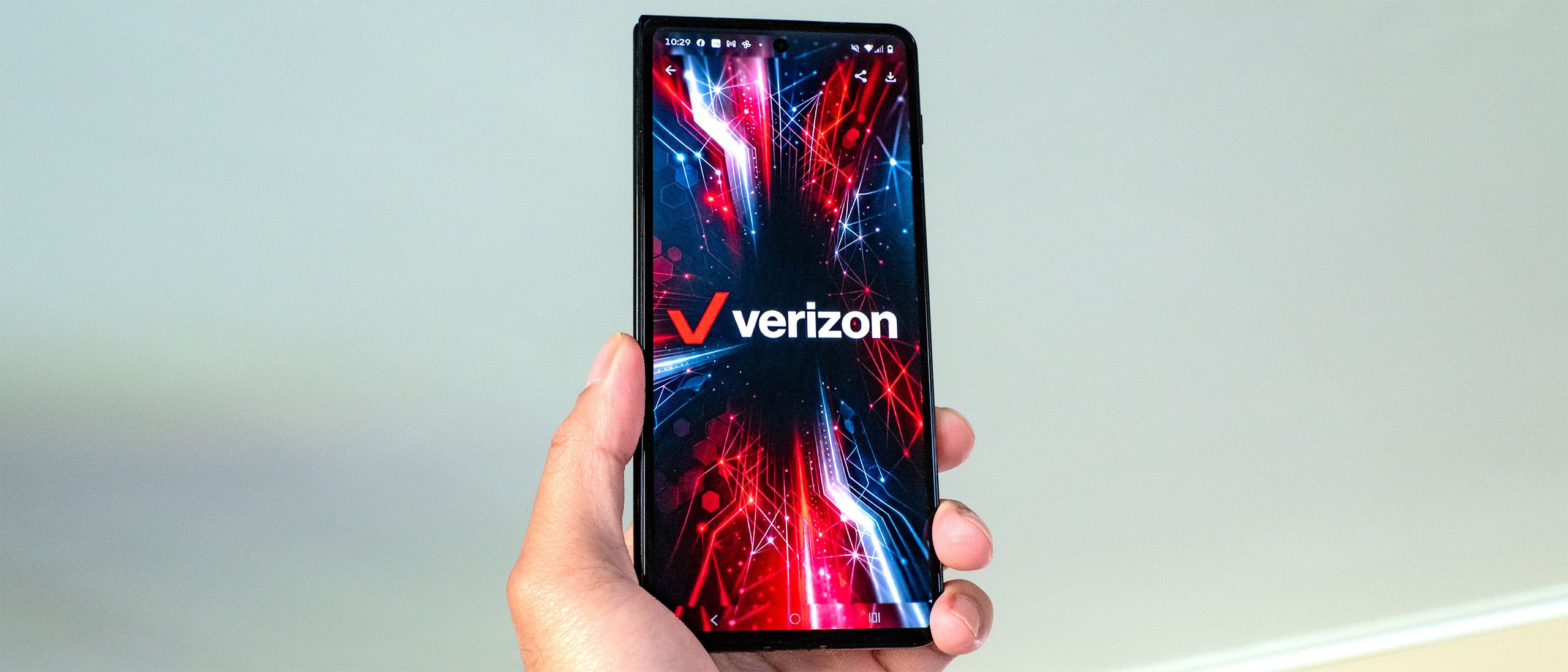 חזרתי ל-Verizon Wireless ל-30 יום - ועכשיו אני מבין מדוע אולטרה-רחב-פס הוא עניין כל כך גדול מאת ג'ון ולסקו פורסם ב-13 ביוני 26 בחירת העורך המעבר חזרה ל-Verizon Wireless למשך 30 יום מוכיח לי את היתרון הגדול של גישה למהירויות 5G Ultra Wideband בטלפון שלי.