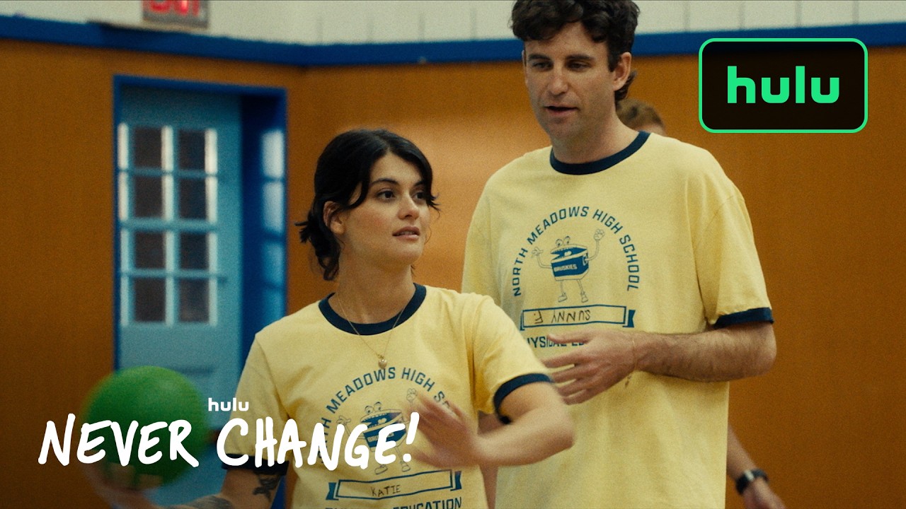 לעולם אל תשנו! | טריילר רשמי | Hulu - יוטיוב