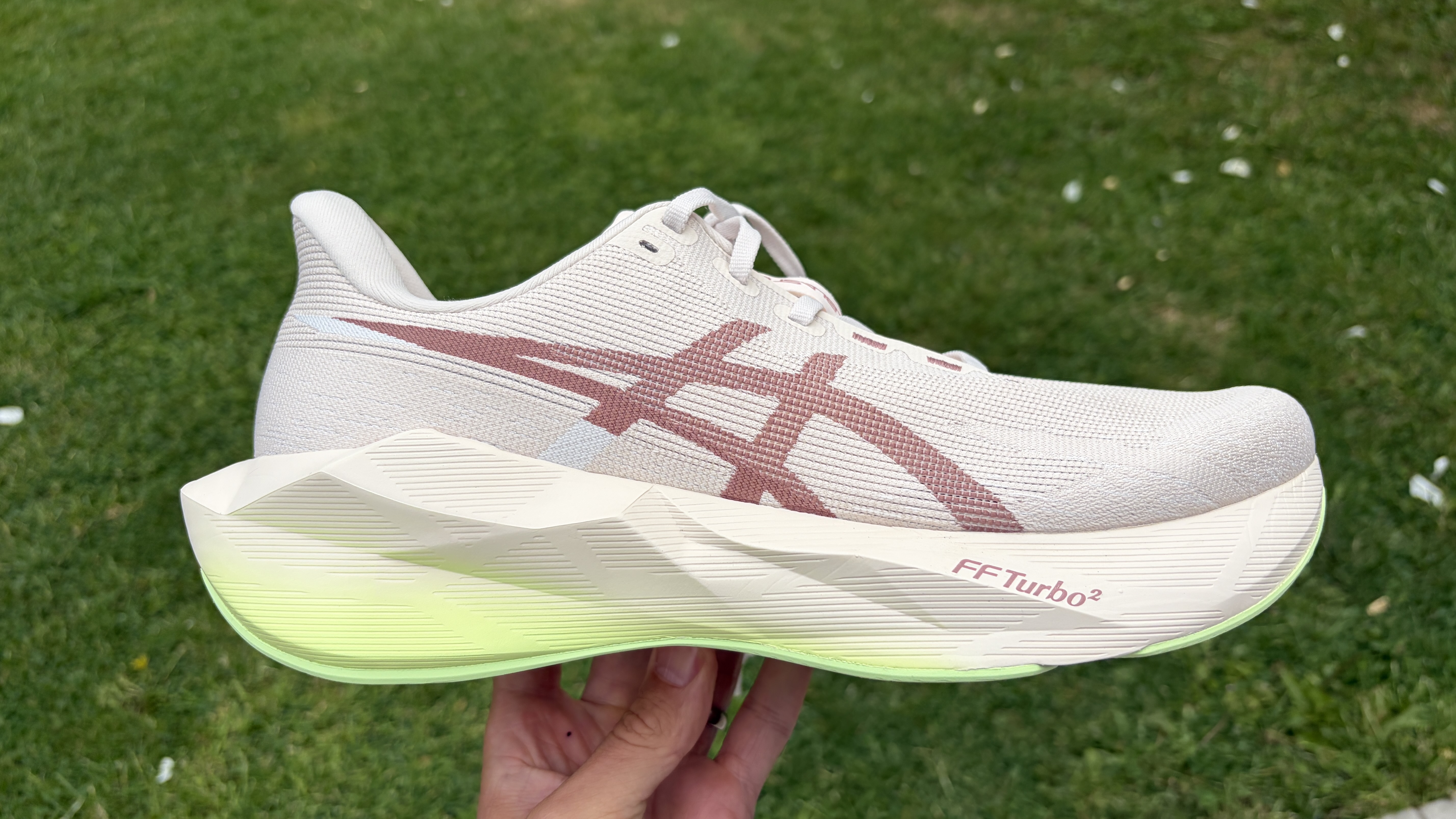 Asics Novablast 6