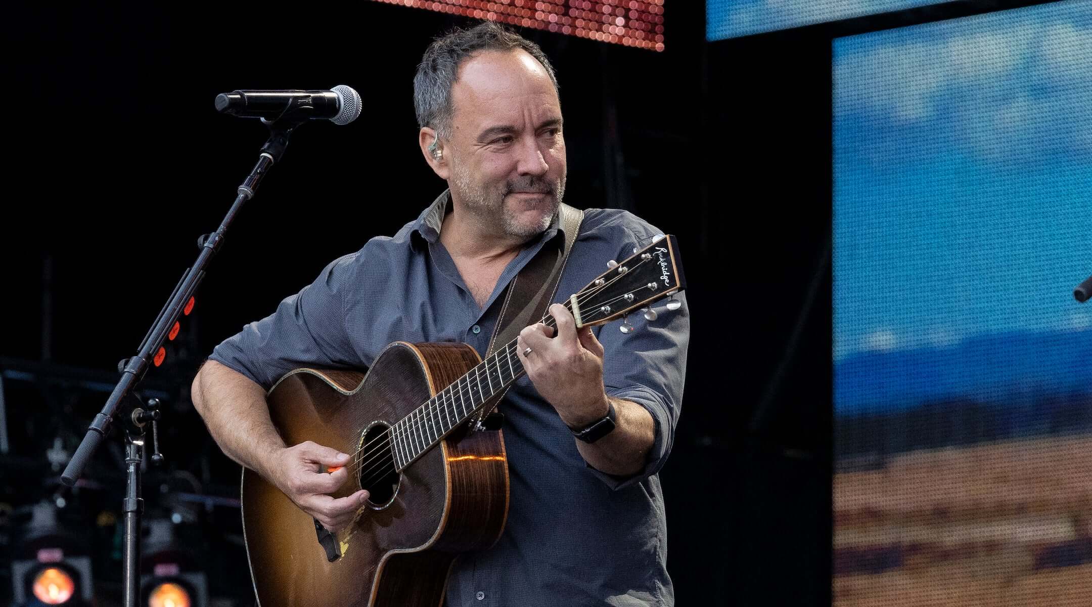 דייב מתיוס דוחה את הטענות שהביקורת שלו על ישראל היא אנטישמית. אני אישית משווה את כל המתנות לפורוורד, עד 36,000 דולר. האם אוכל להתאים את המתנה שלך עכשיו?