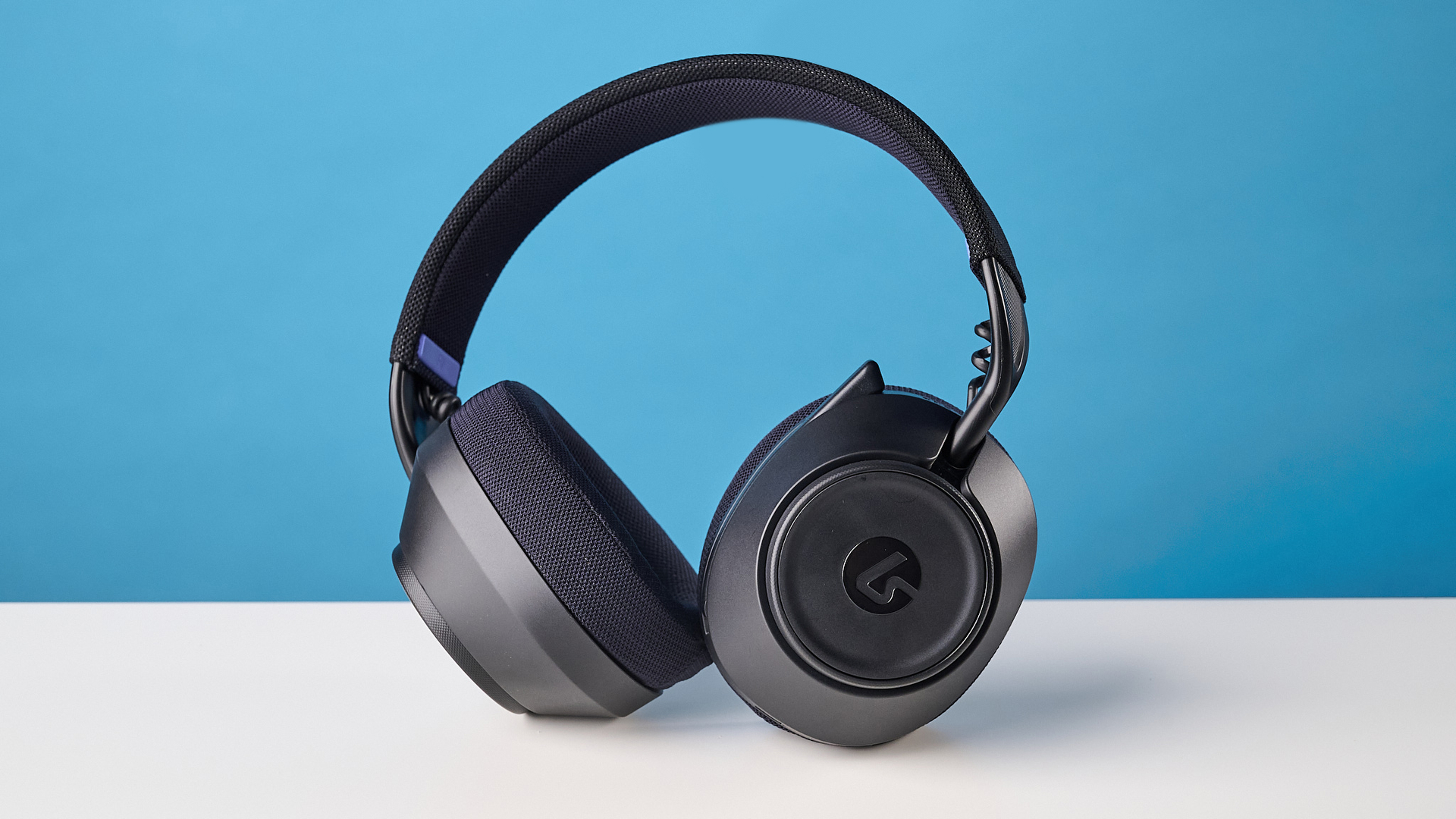 אוזניות גיימינג PowerA LucidSound LS500 בצבע שחור