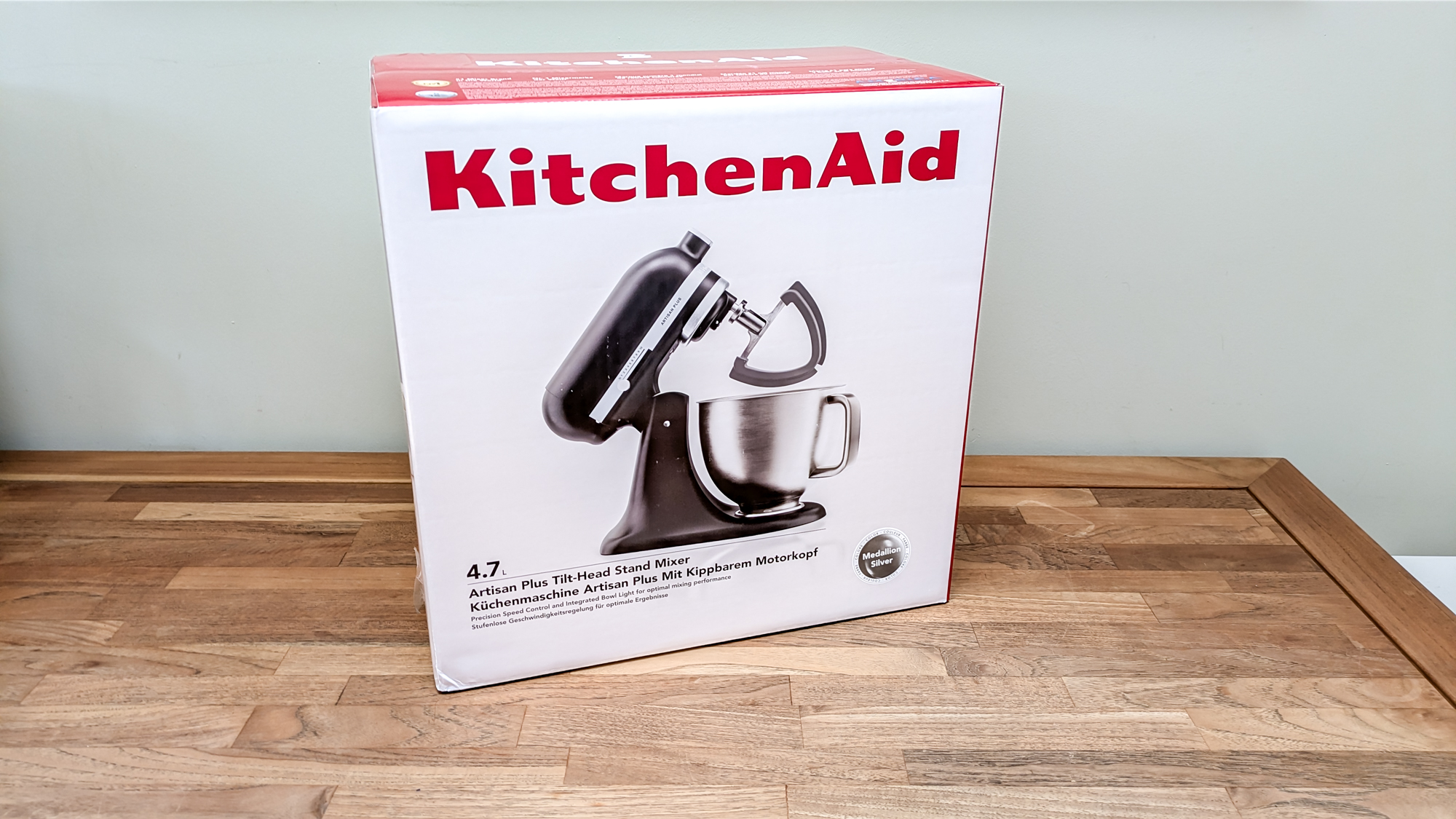 סקירת סטנד מיקסר KitchenAid Artisan Plus