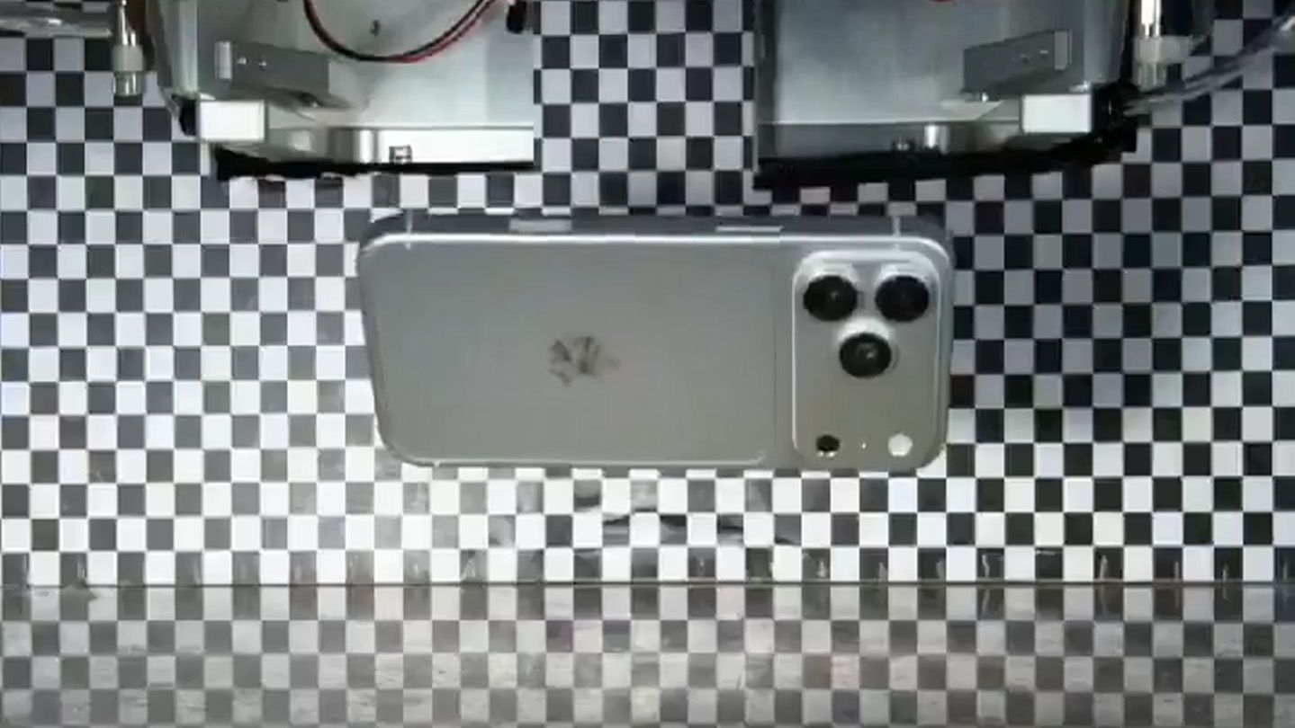 iPhone 18 Pro drop test