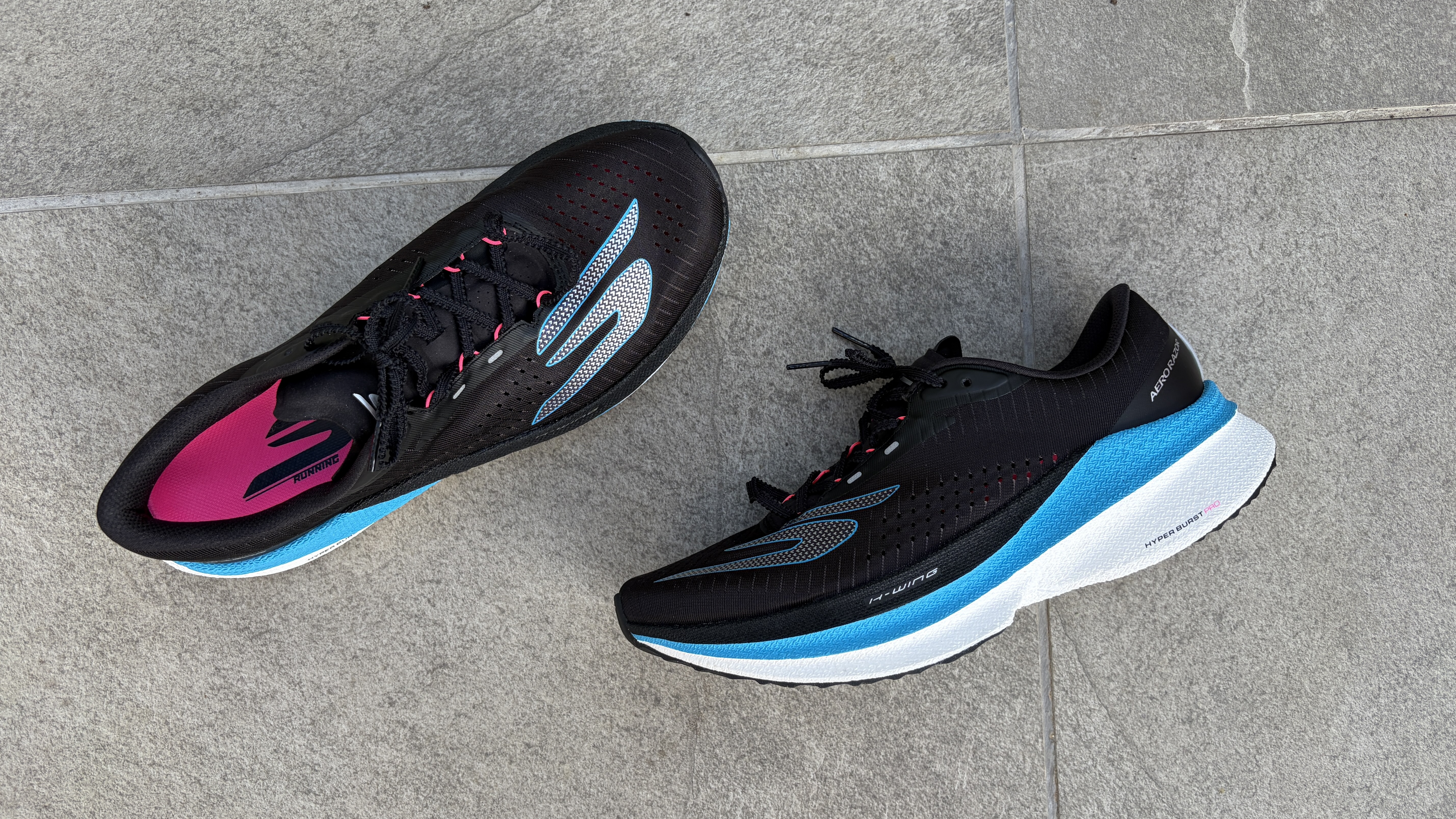 Skechers Aero Razor
