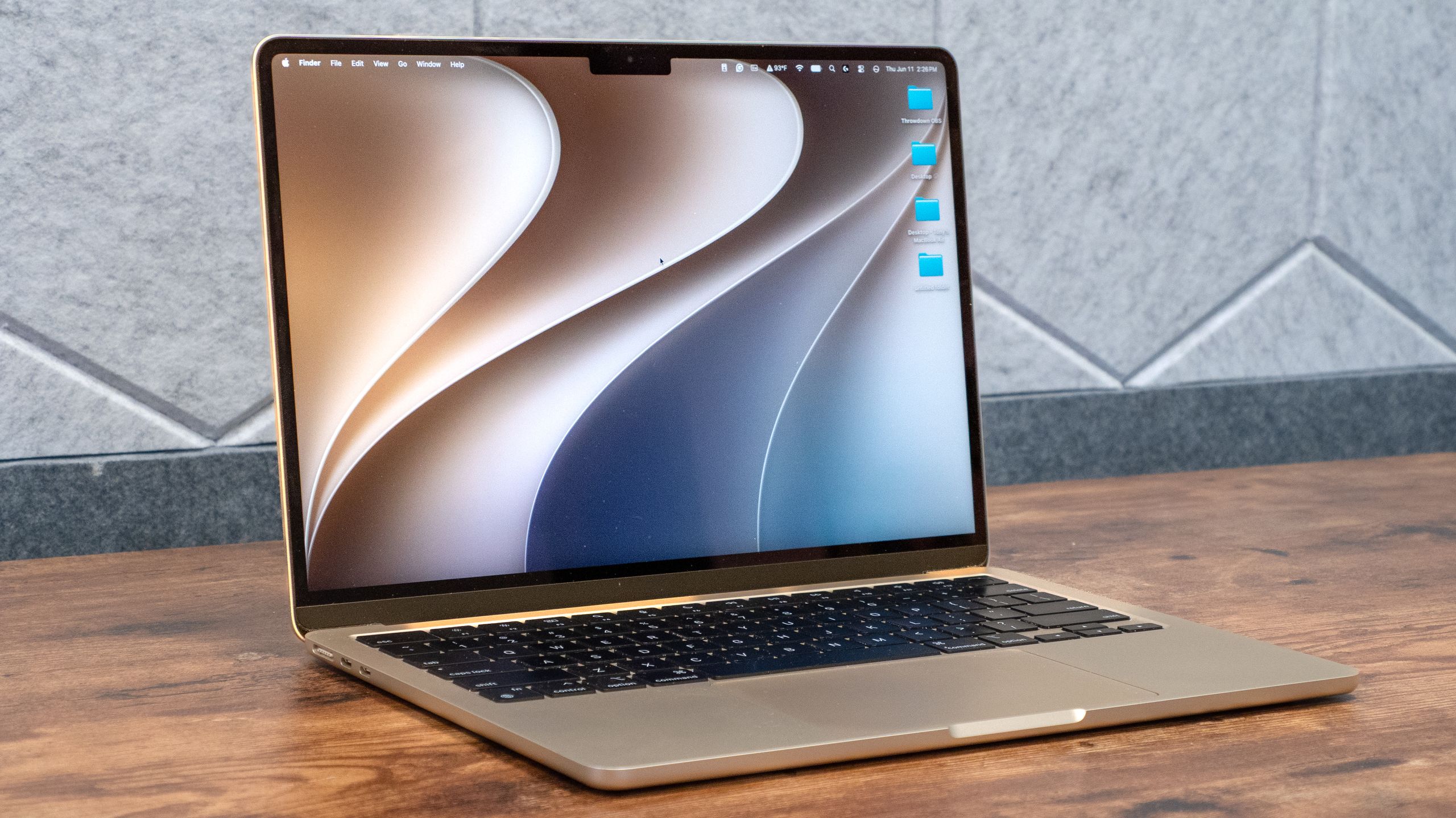 כיצד להוריד את גרסת הבטא הציבורית של macOS Golden Gate כעת