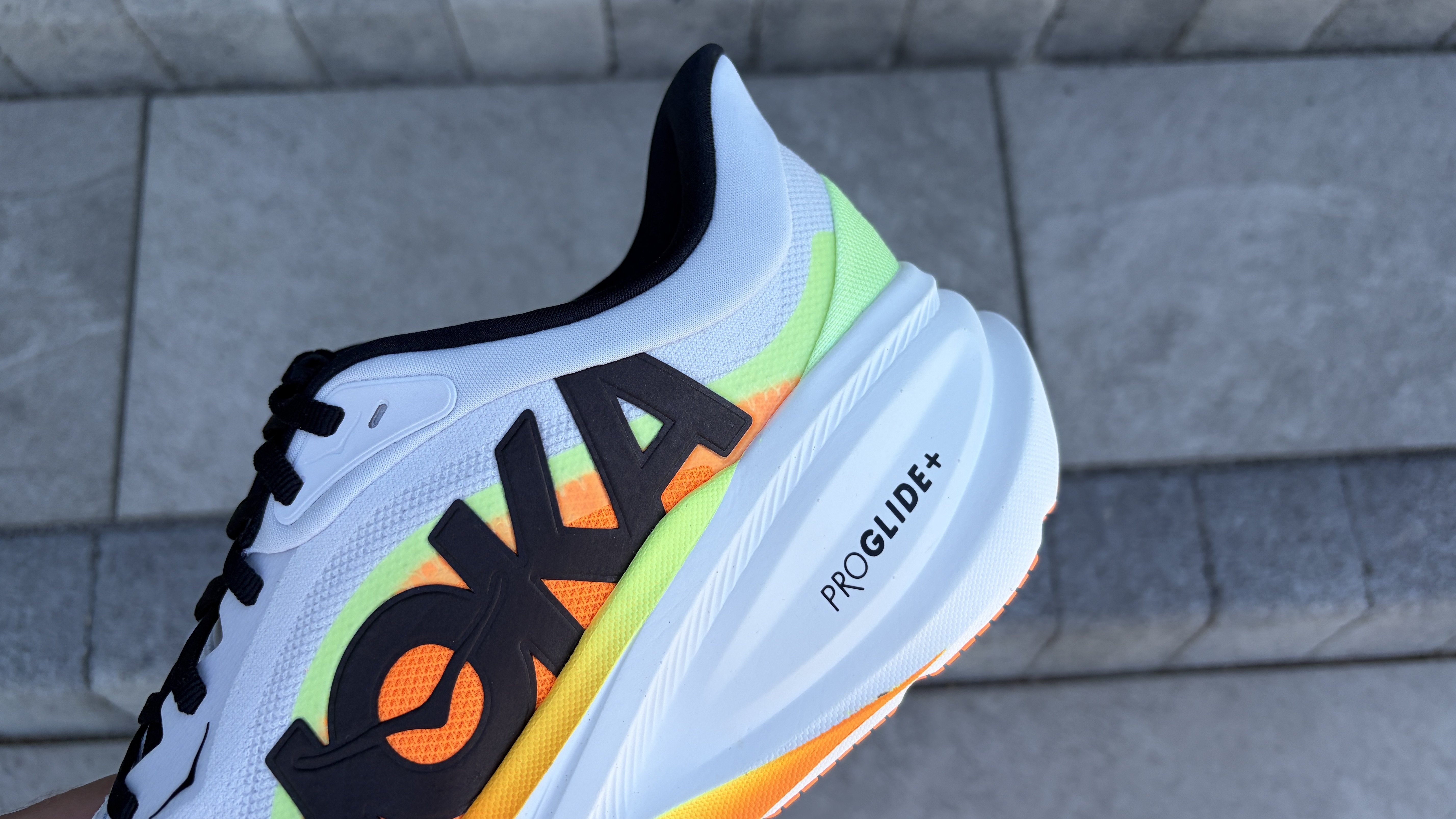 Hoka Clifton Pro
