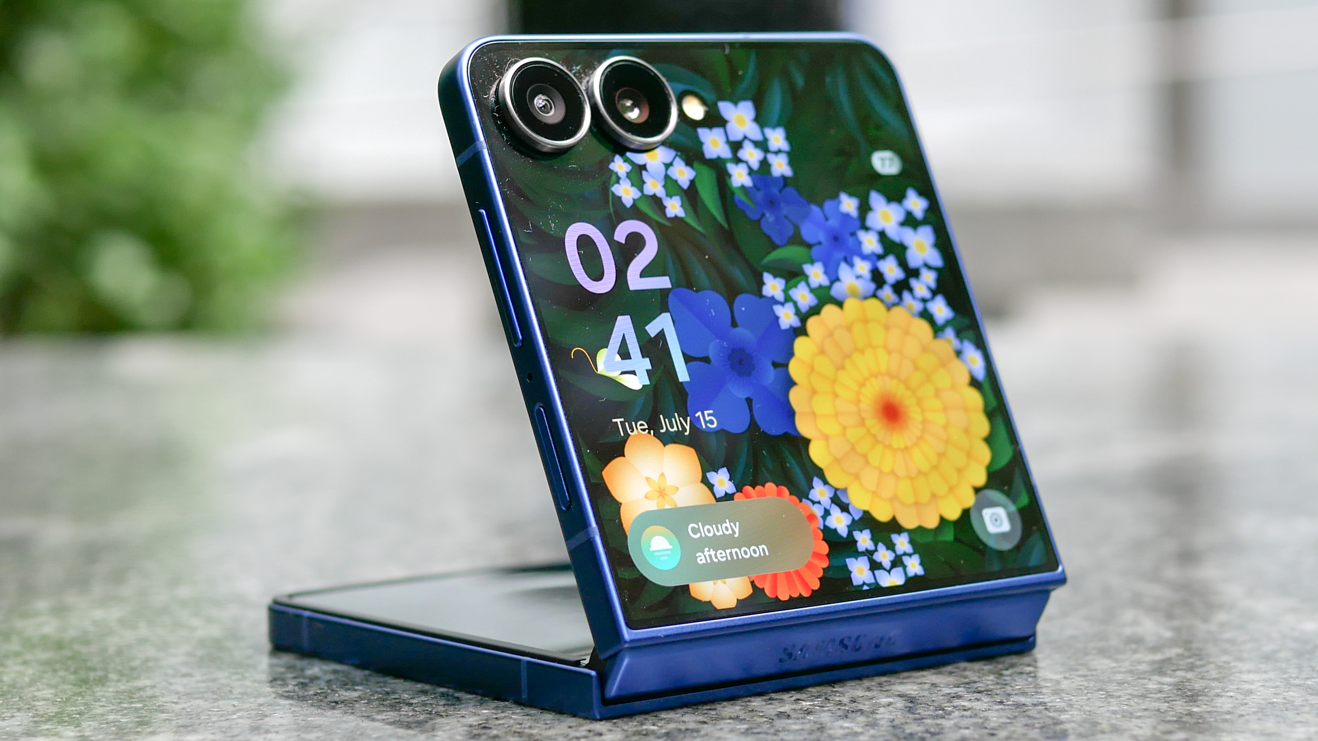 סקירת Samsung Galaxy Z Flip 7.