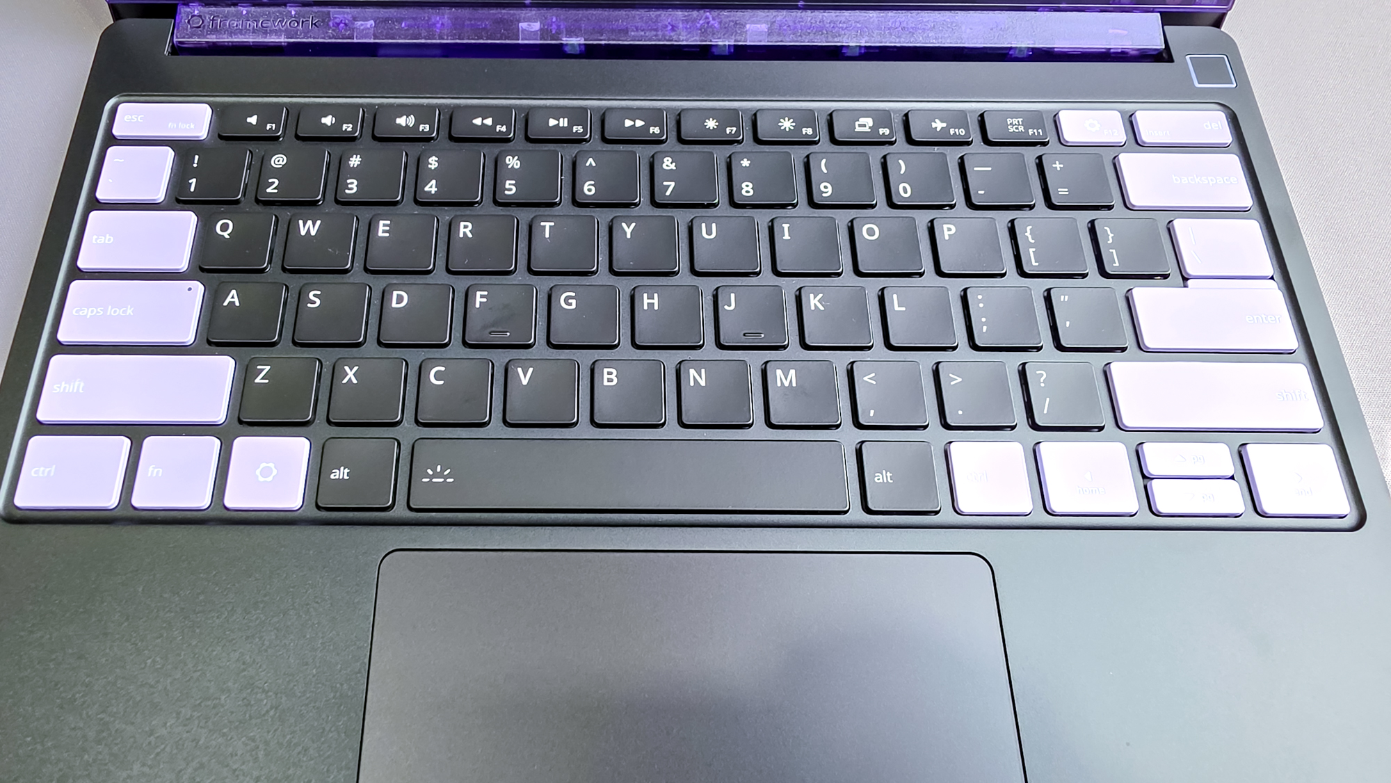 Framework Laptop Pro 13 פעיל בסן פרנסיסקו