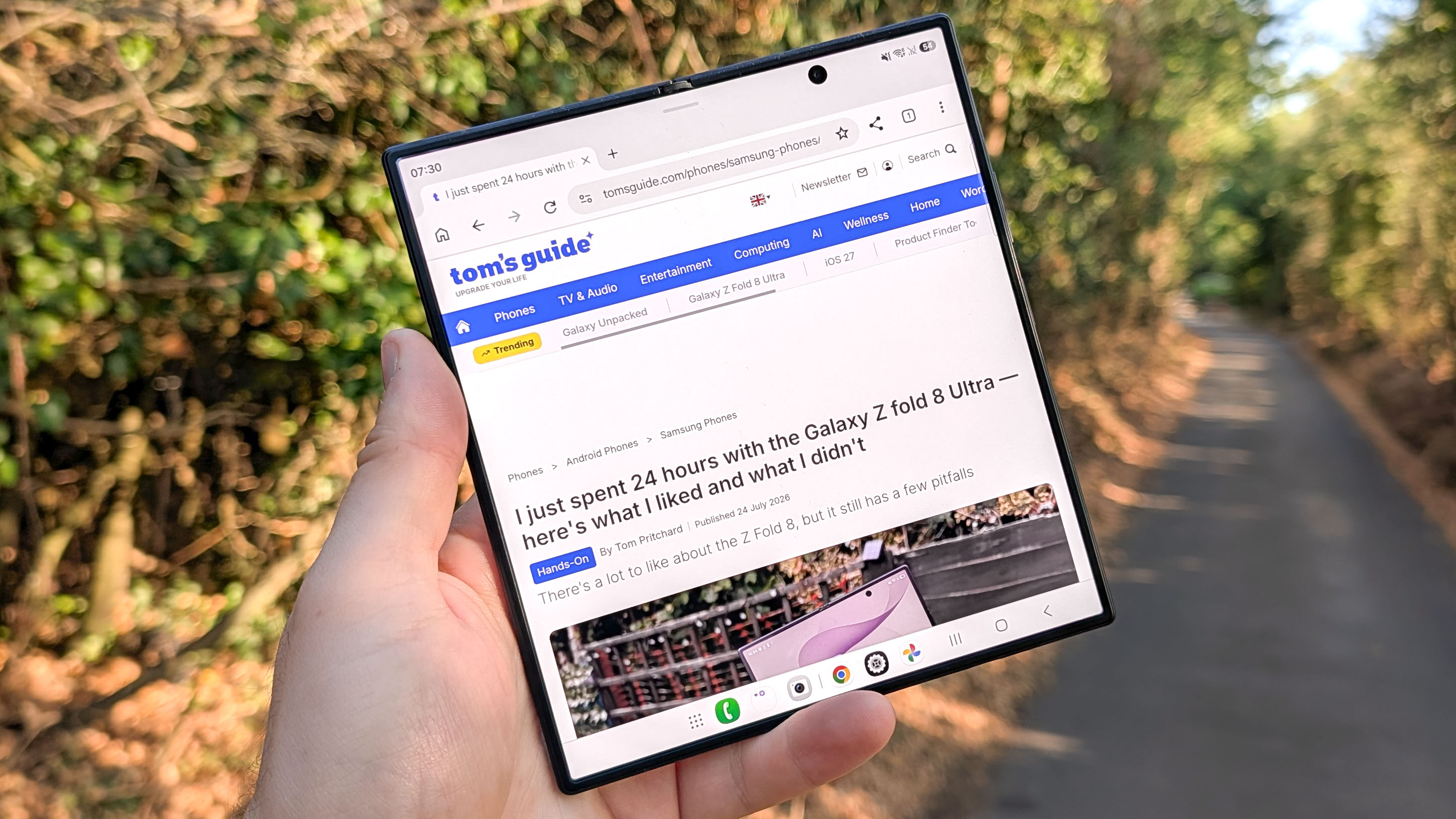 Samsung galaxy z fold 8 תמונות סקירת אולטרה