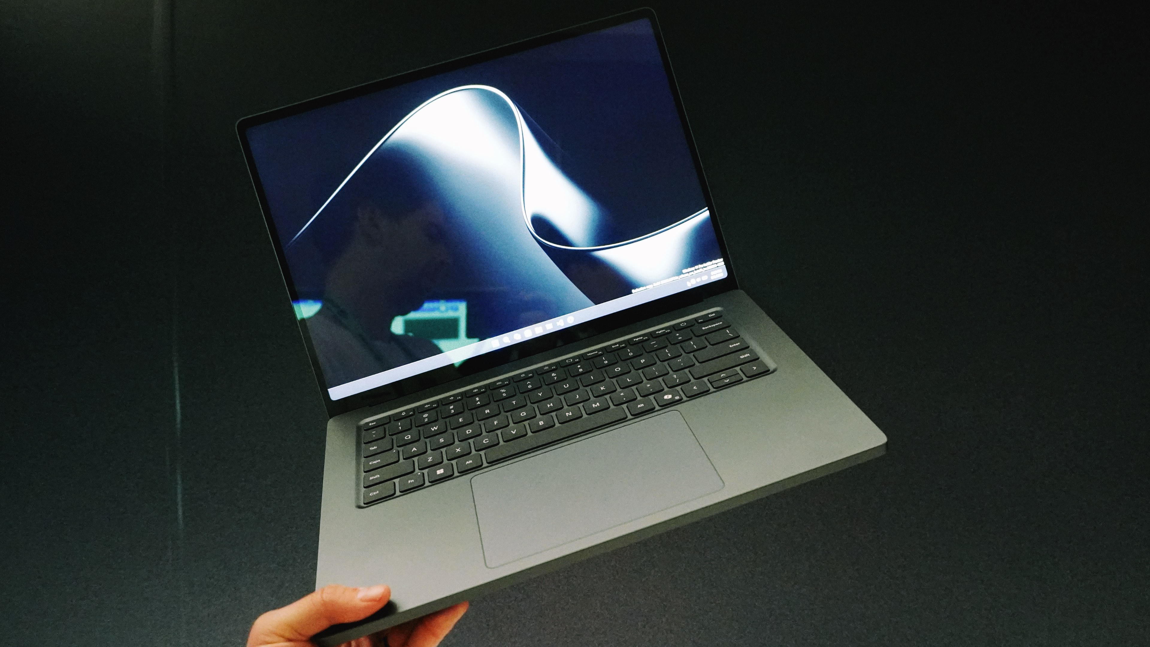 Microsoft Surface Laptop Ultra