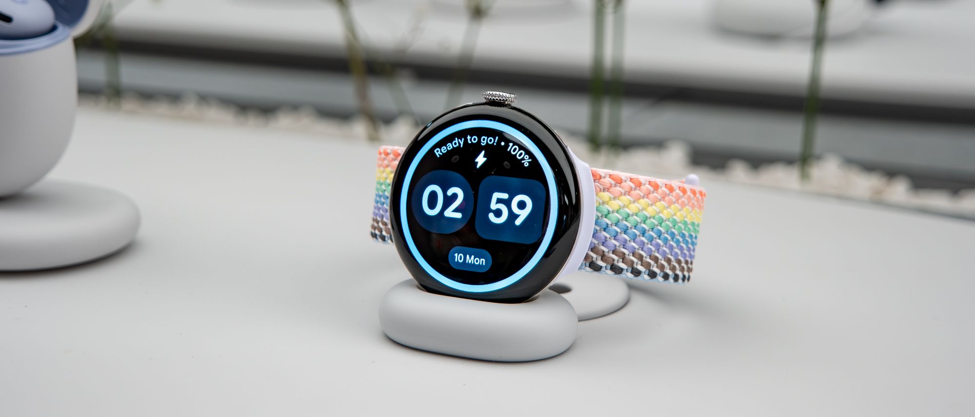 זה עתה ניסיתי את Google Pixel Watch 5 החדש - ותכונות הבריאות והבטיחות המשודרגות שלו מוציאות את Apple Watch מהמים מאת Dan Bracaglia פורסם ב-12 באוגוסט 26 עדיין לא דורג זה אולי נראה זהה ל-Pixel Watch 4, אבל Pixel Watch 5 החדש מתהדר בתכונות בריאות, בטיחות וכושר חדשות ומרשימות.