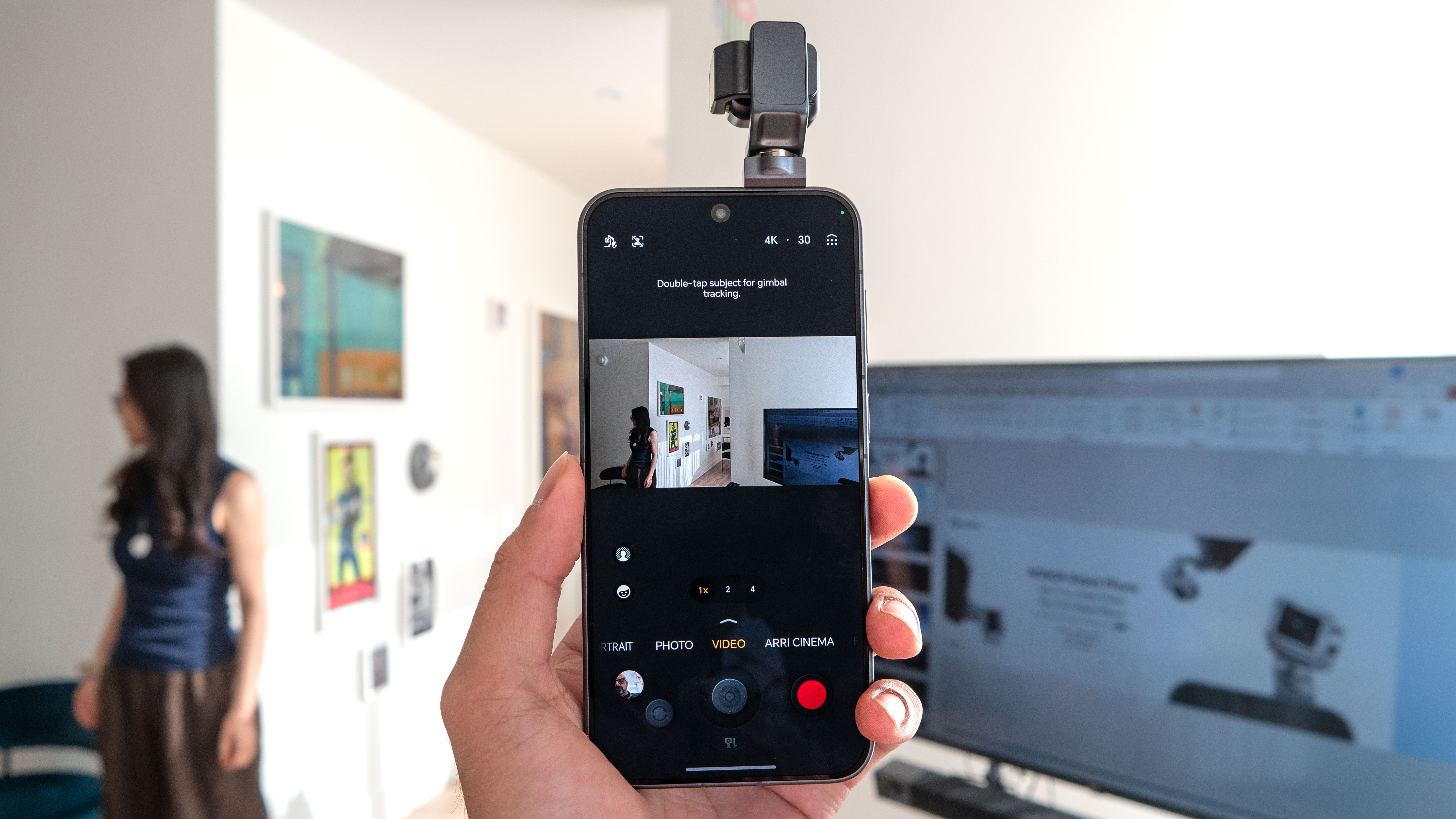 Honor Robot Phone מעשי.