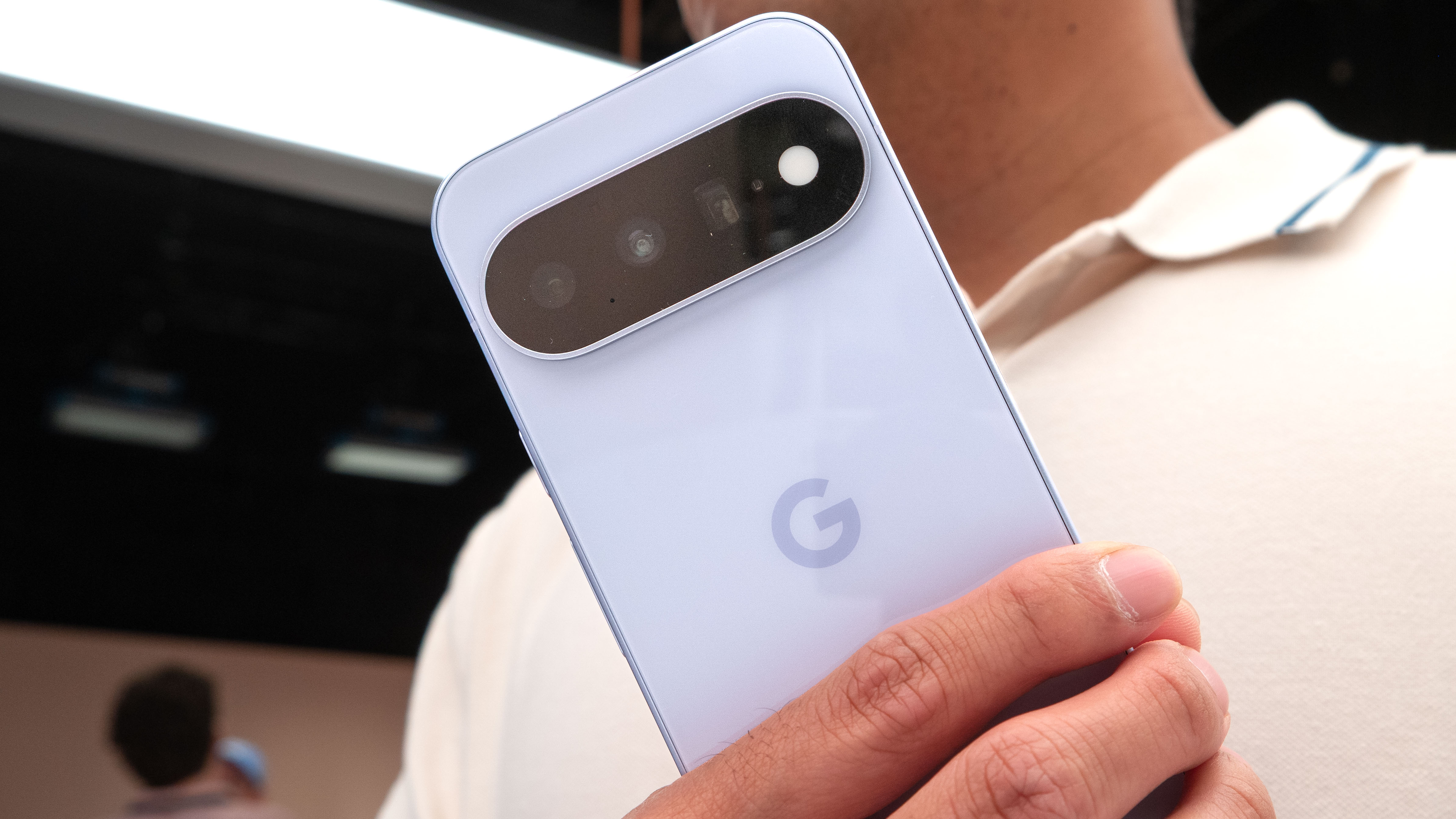 Google Pixel 11 מעשי.