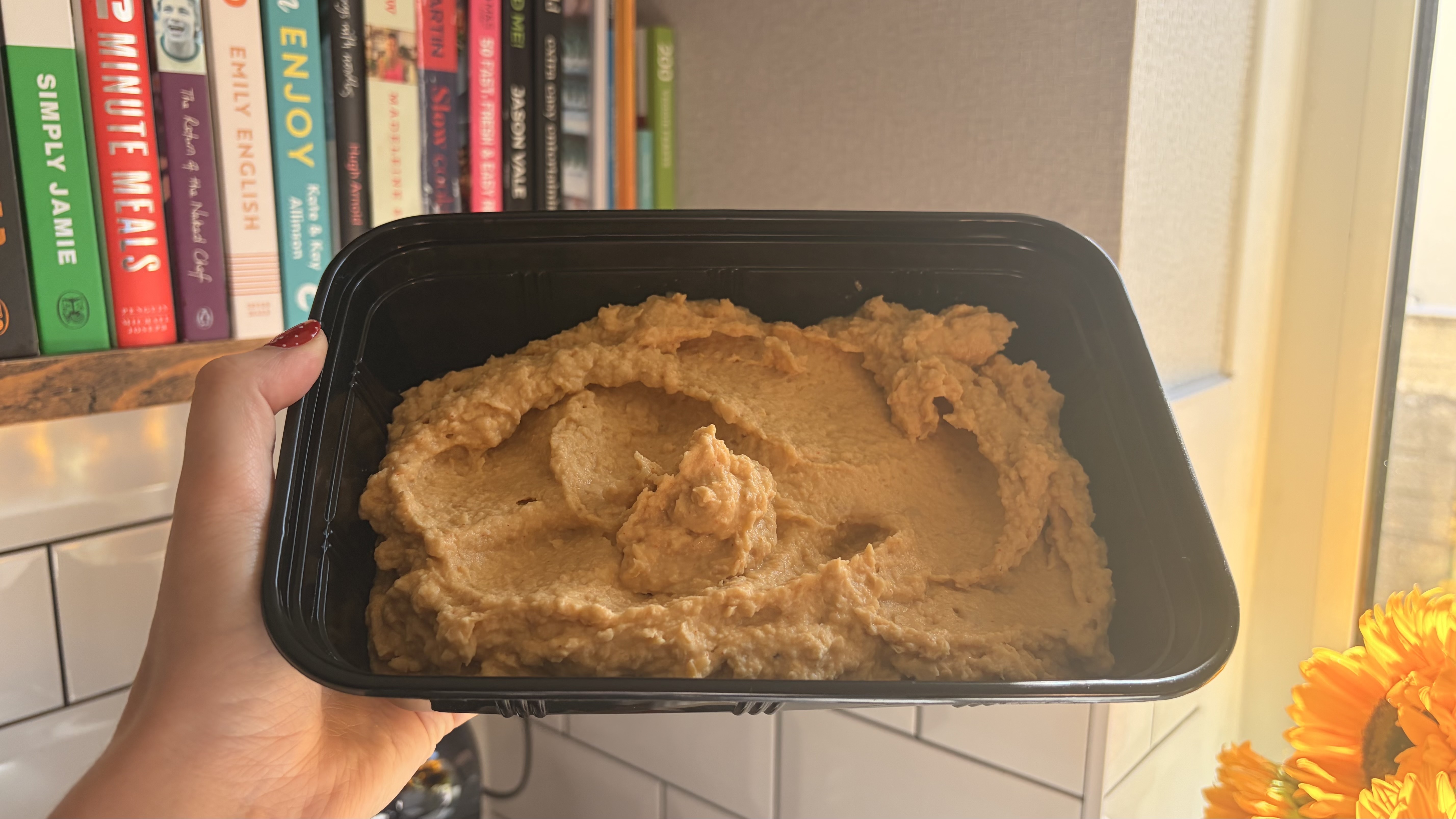 חומוס עשוי באמצעות ליבת הכוח Nutribullet