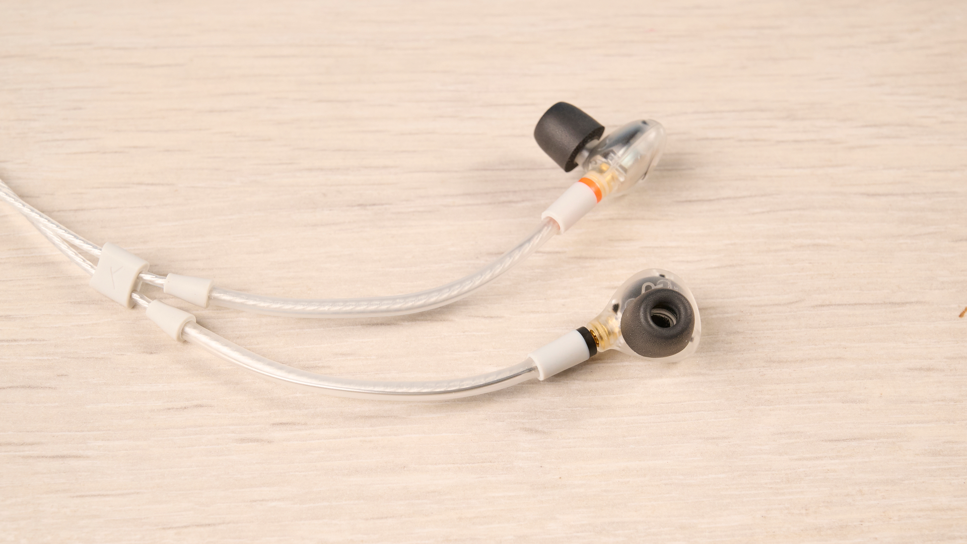 מסכי אוזן של Beyerdynamic DT 30 IE