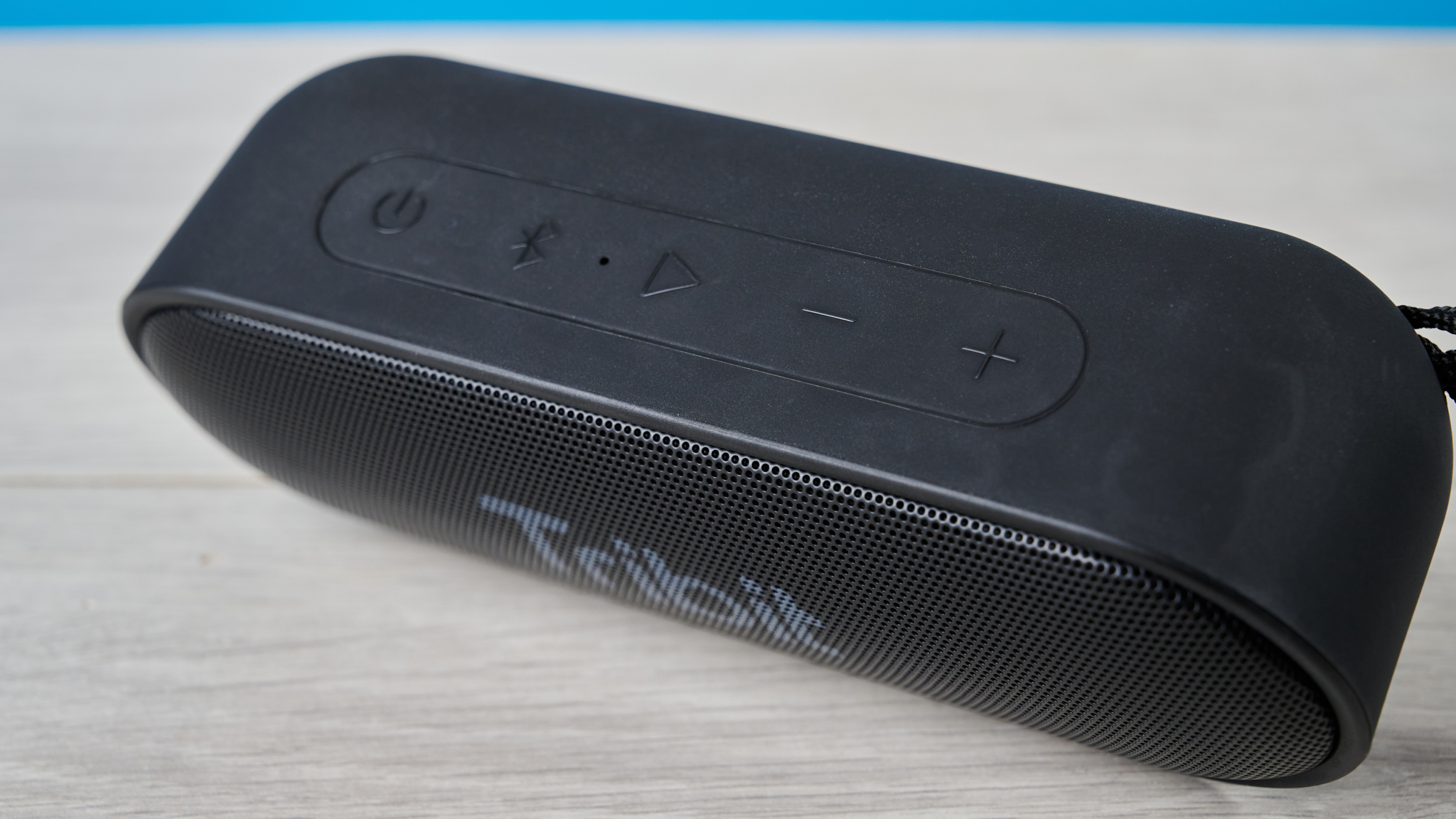 רמקול Bluetooth נייד שחור Tribit XSound Go