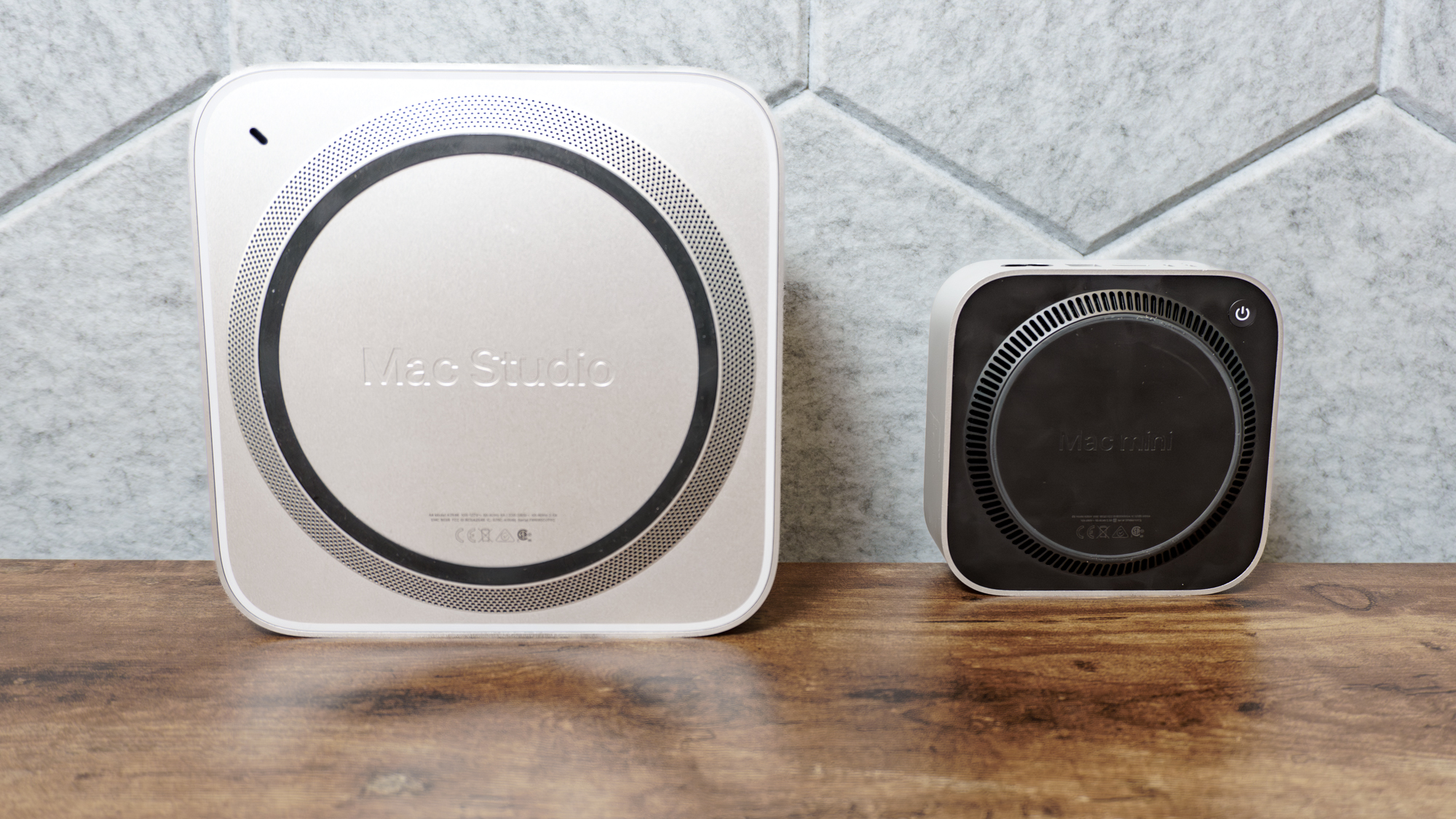 Mac mini M6 לעומת Mac Studio M5 Ultra