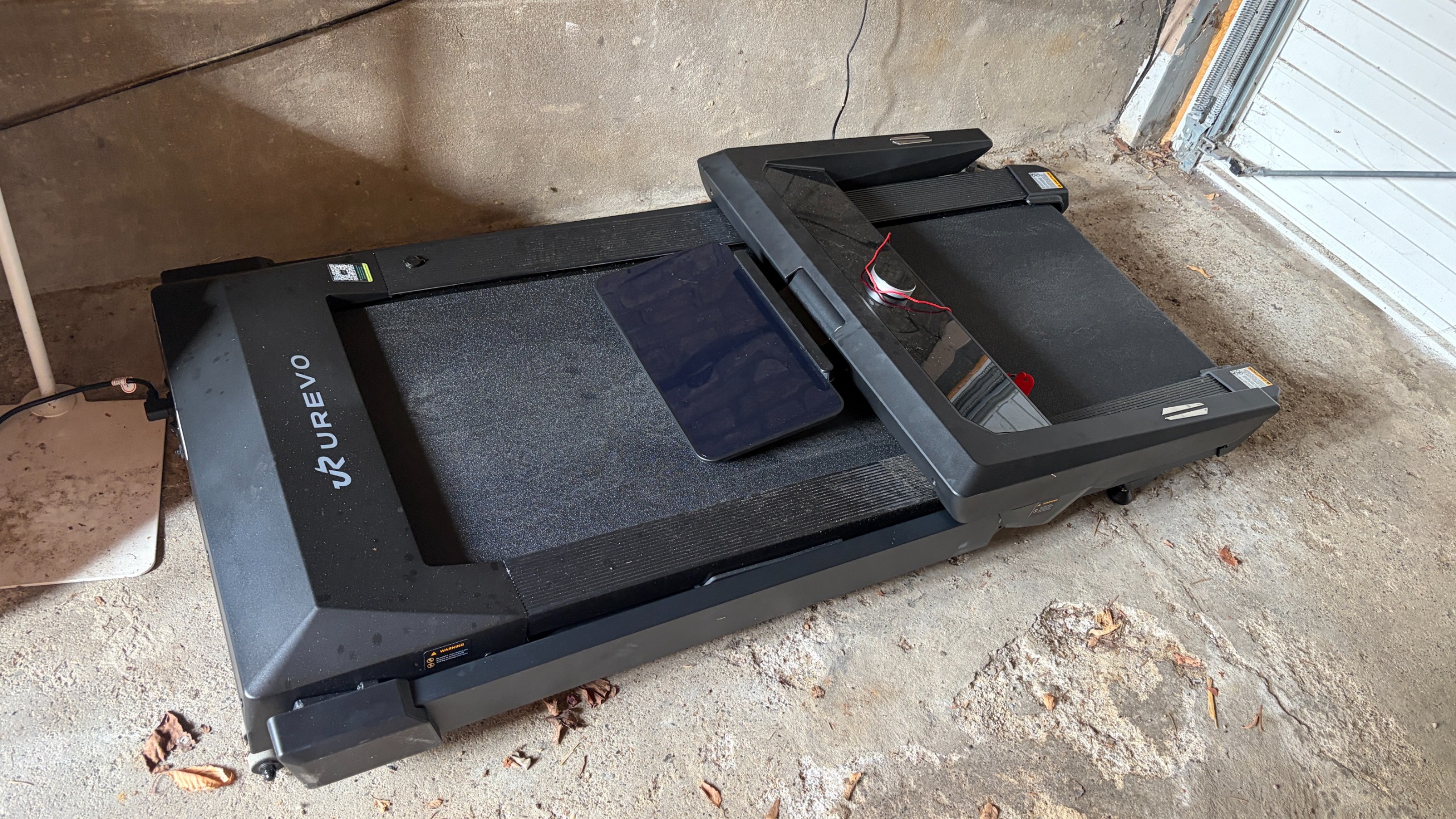 הליכון חכם של Urevo CyberMega