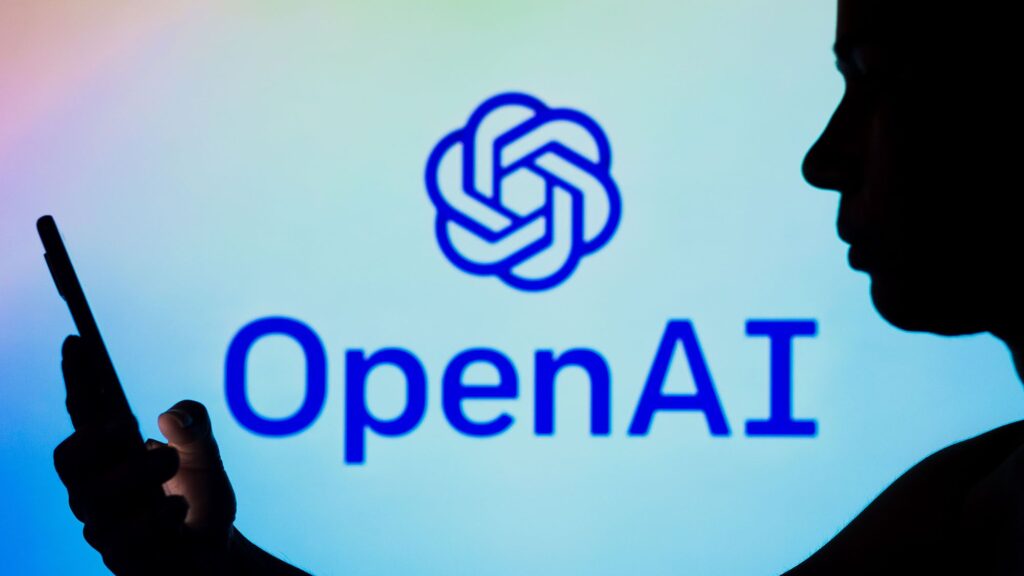 OpenAI שילמה לקבלנים כדי לקרוא שיחות ChatGPT - הנה איך להגן על עצמך