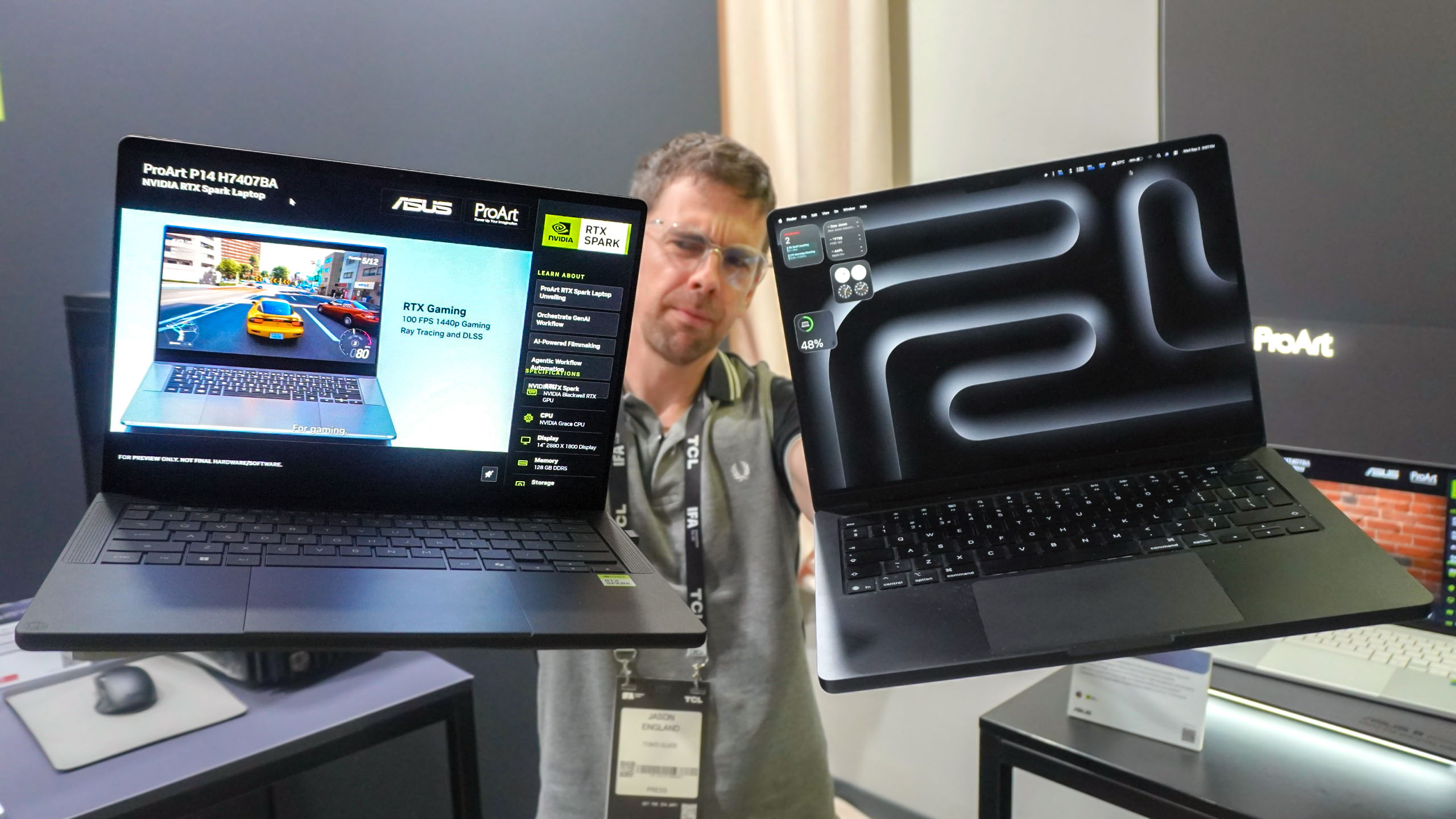 Asus ProArt P14 לעומת MacBook Pro M5
