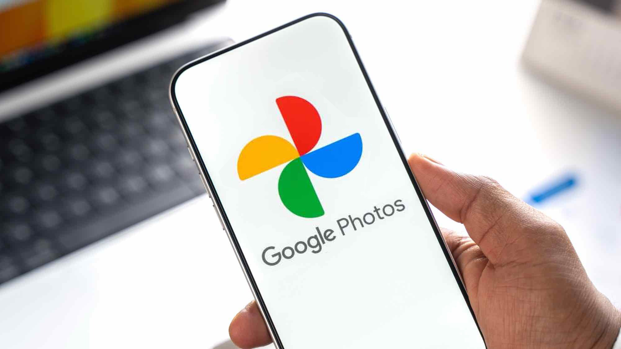 לוגו של תמונות Google בטלפון