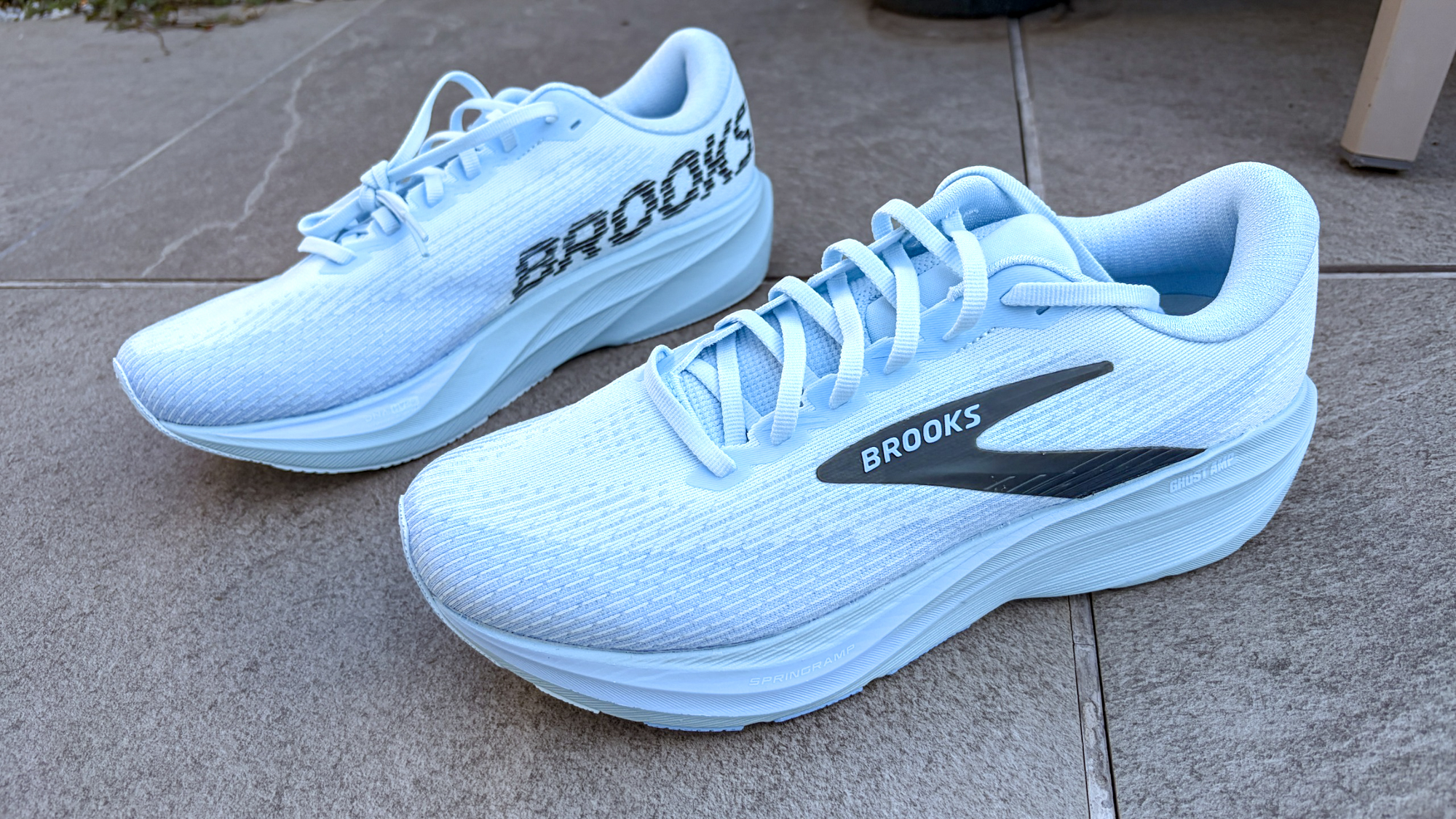 Brooks Ghost Amp