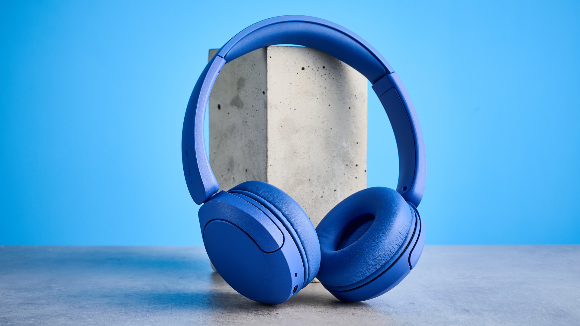 Sony WH-CH530 בצבע כחול קובלט