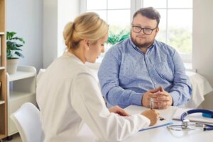 Study: Examining clinicians’ approaches to discussing weight during routine diabetes care: an observational study. Image Credit: Studio Romantic / Shutterstock