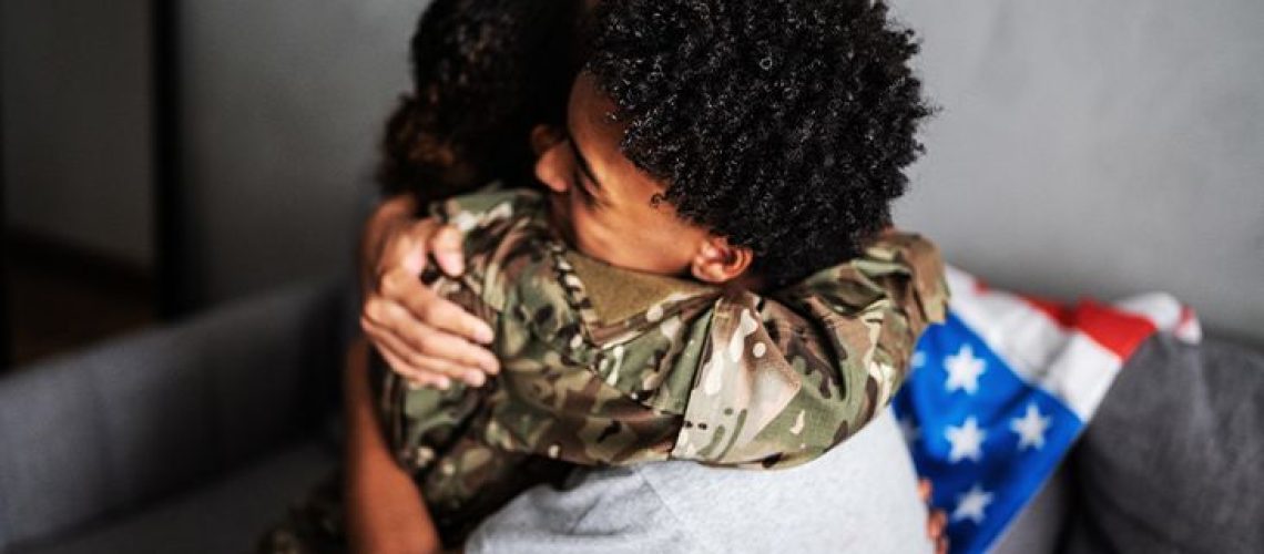 כיצד תרופה פסיכואקטיבית איבוקאין עשויה לעזור ליוצאי צבא עם פציעות מוח טראומטיות